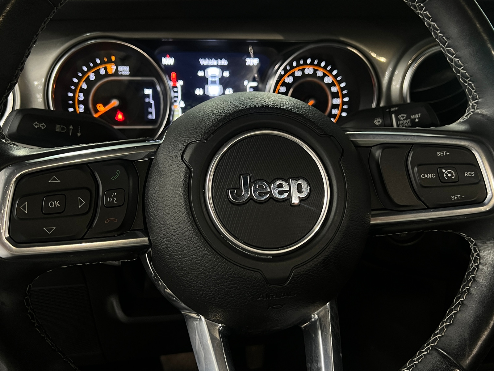 Thumbnail: 2022 Jeep Gladiator - 5