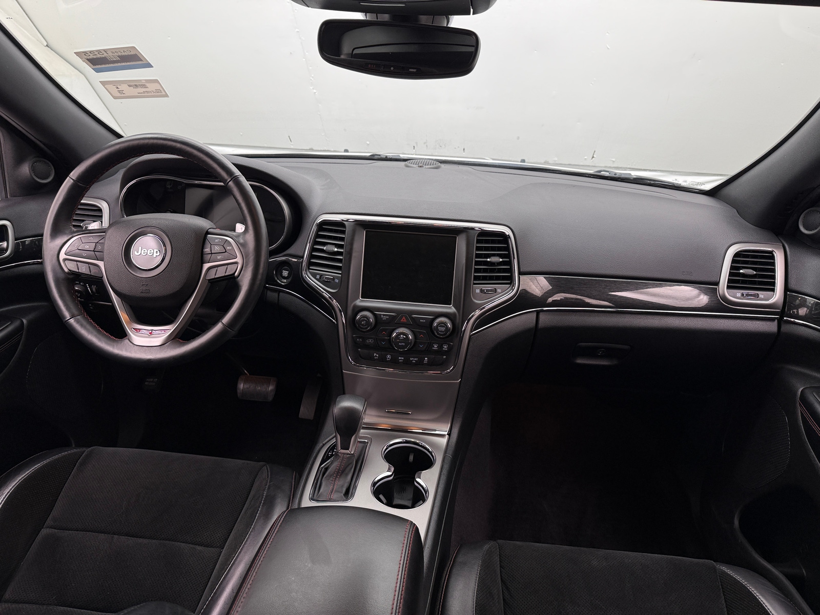 Thumbnail: 2017 Jeep Grand Cherokee - 2