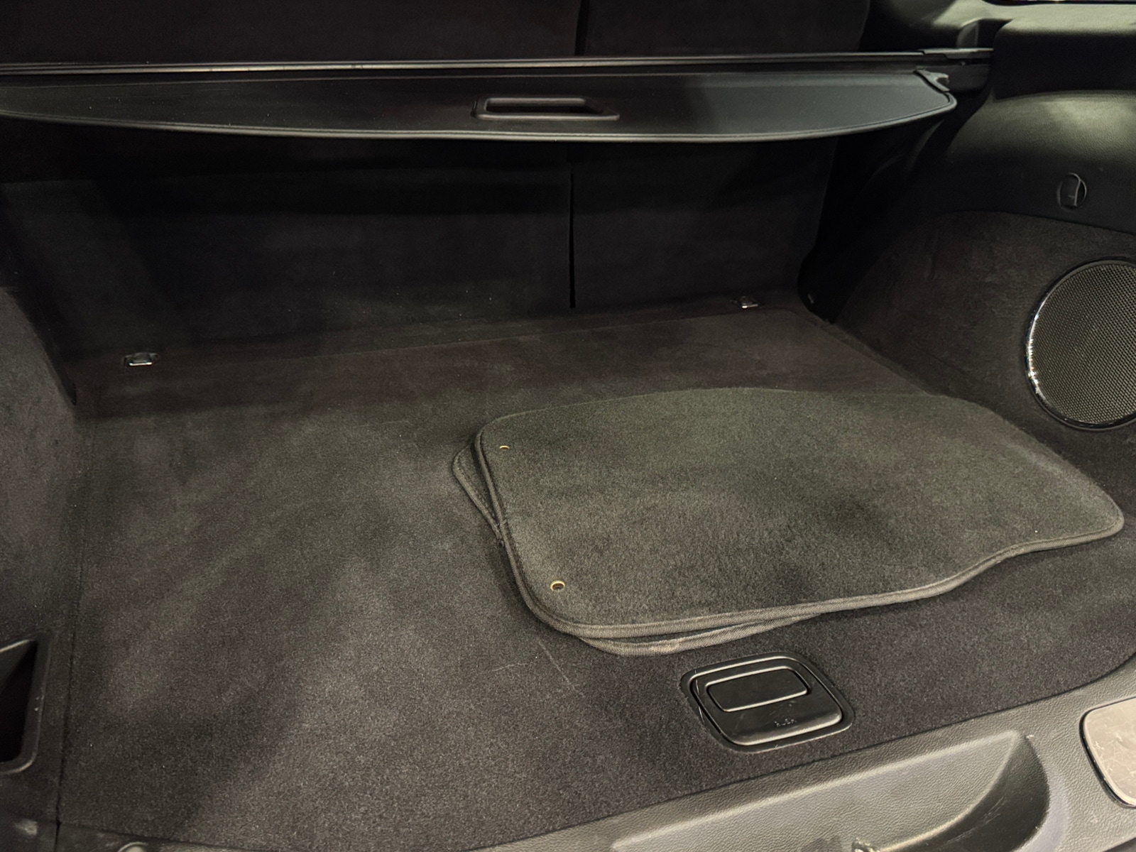 Thumbnail: 2017 Jeep Grand Cherokee - 6