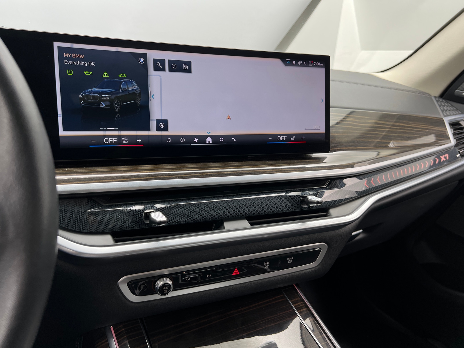 Thumbnail: 2024 BMW X7 - 3