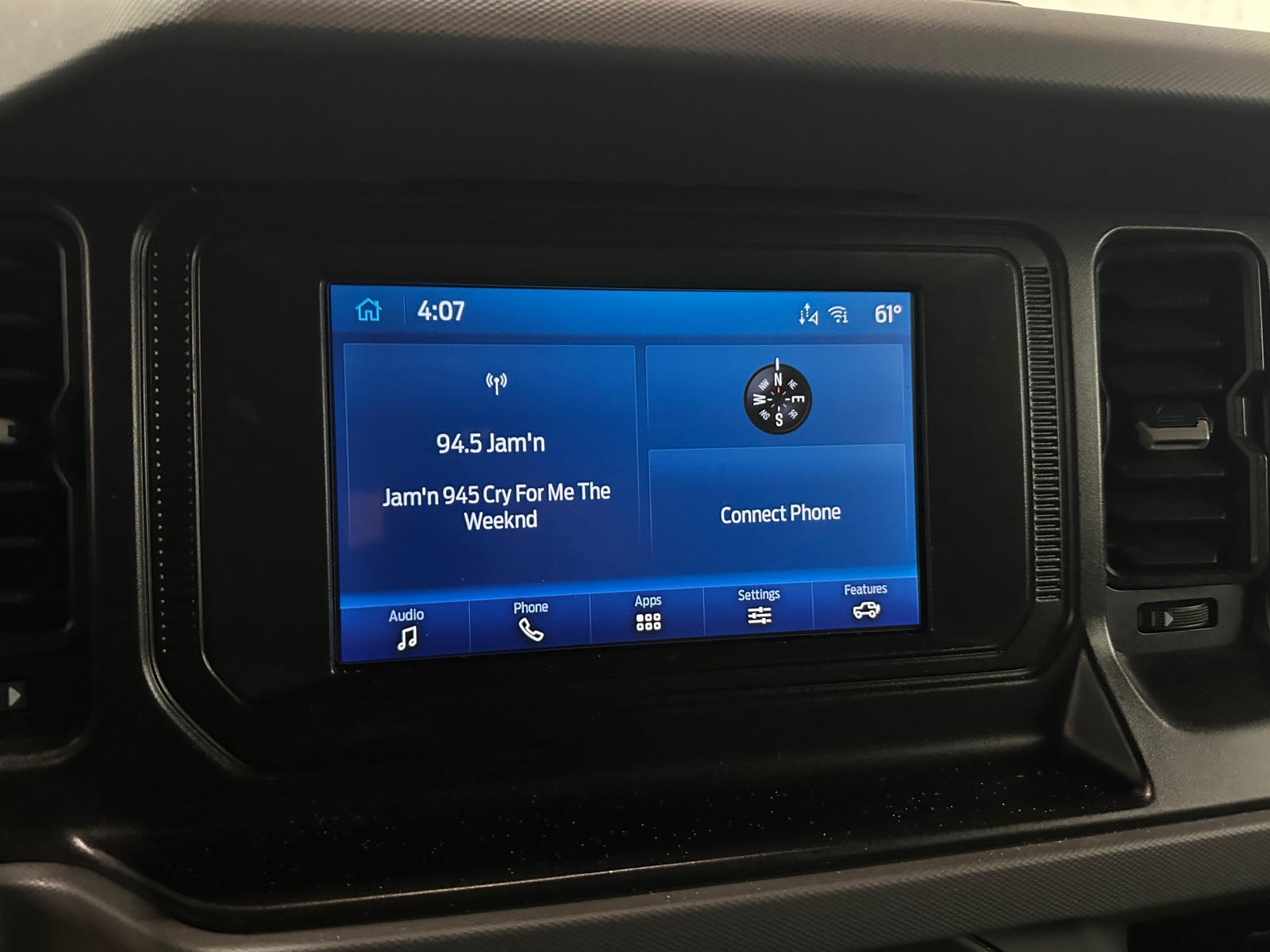 Thumbnail: 2022 Ford Bronco - 4