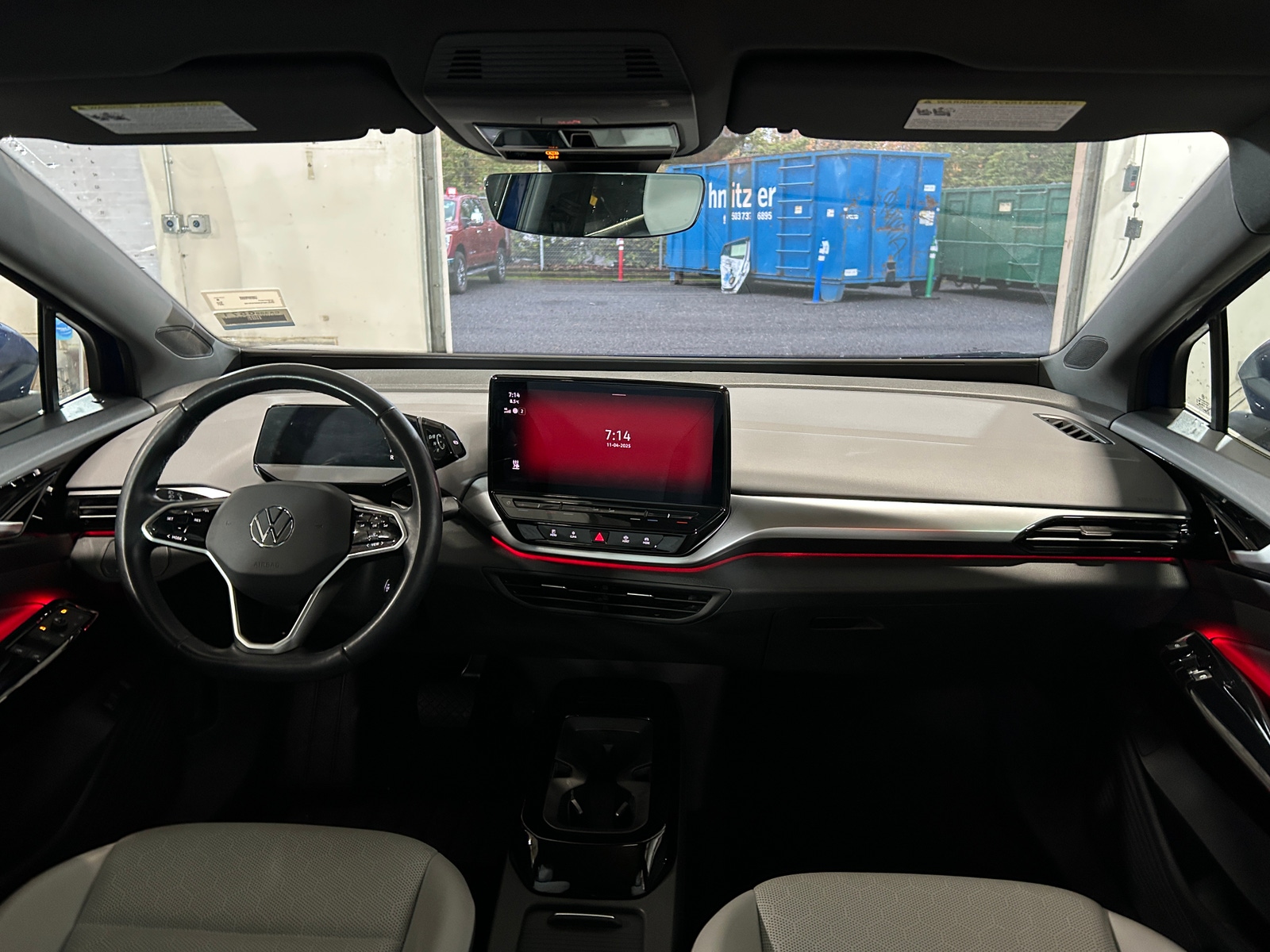 Thumbnail: 2021 Volkswagen ID.4 - 2