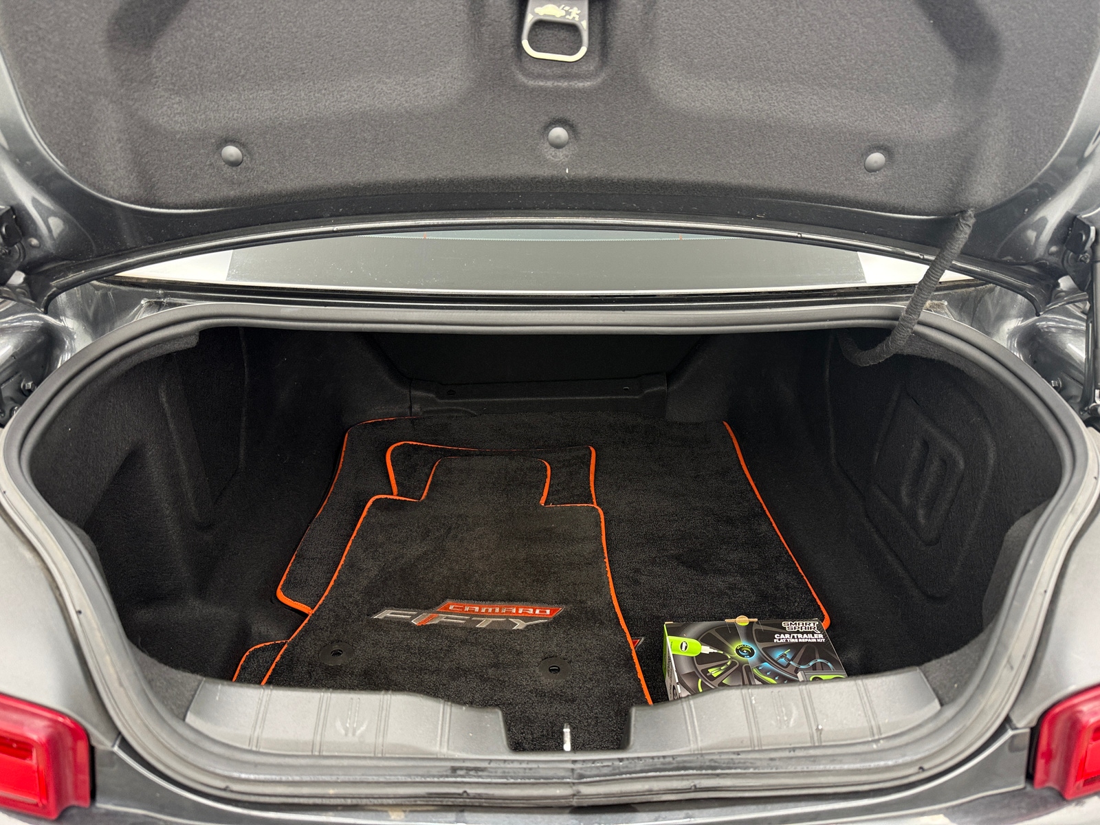 Thumbnail: 2017 Chevrolet Camaro - 4