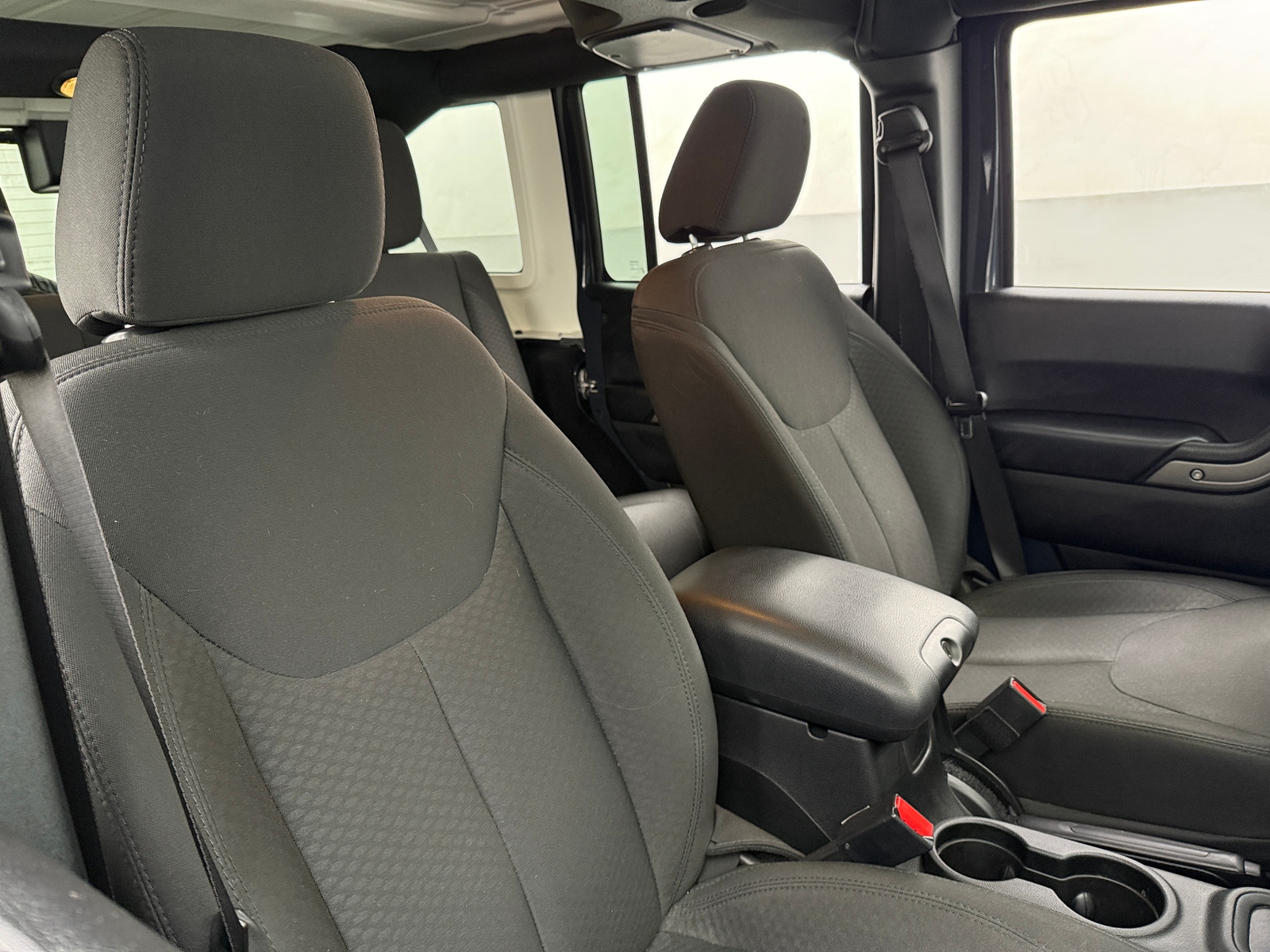 Thumbnail: 2017 Jeep Wrangler - 2