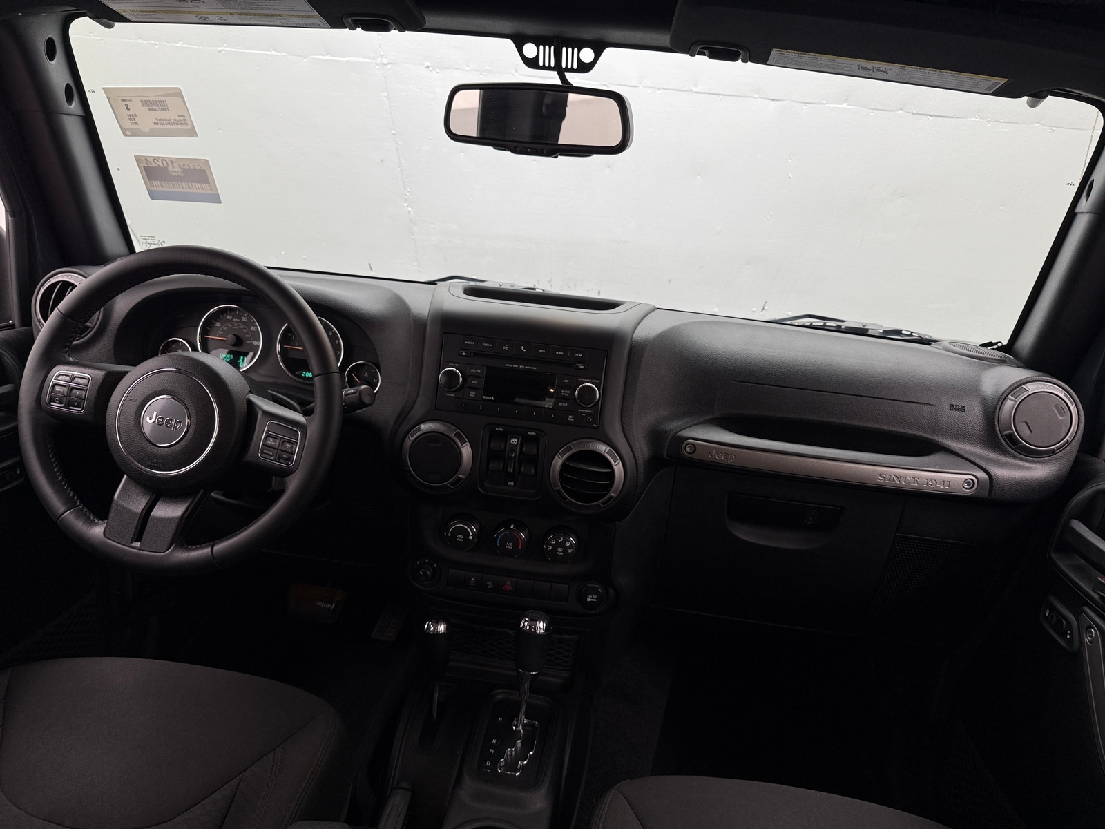 Thumbnail: 2017 Jeep Wrangler - 3