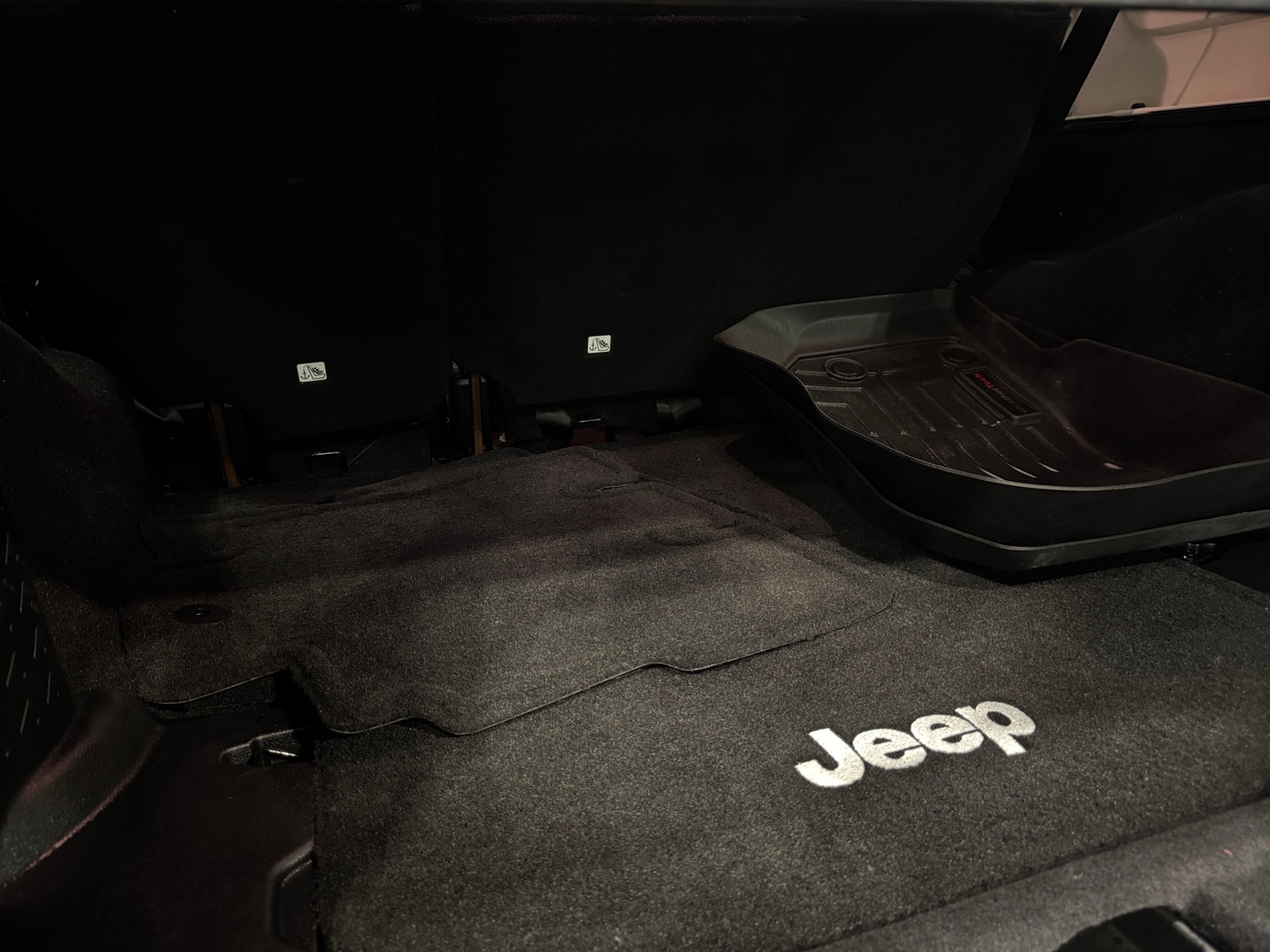 Thumbnail: 2017 Jeep Wrangler - 7