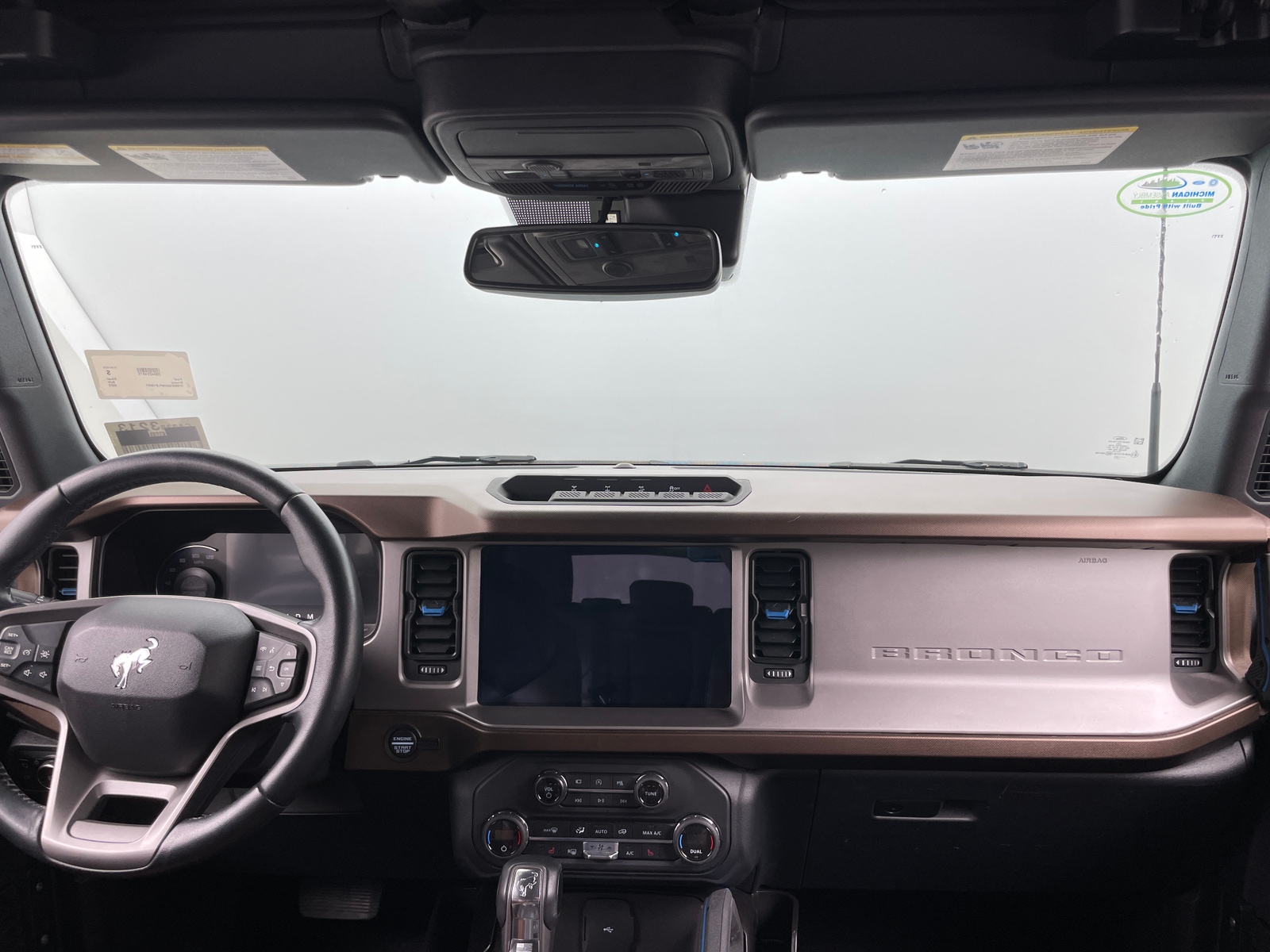 Thumbnail: 2023 Ford Bronco - 3