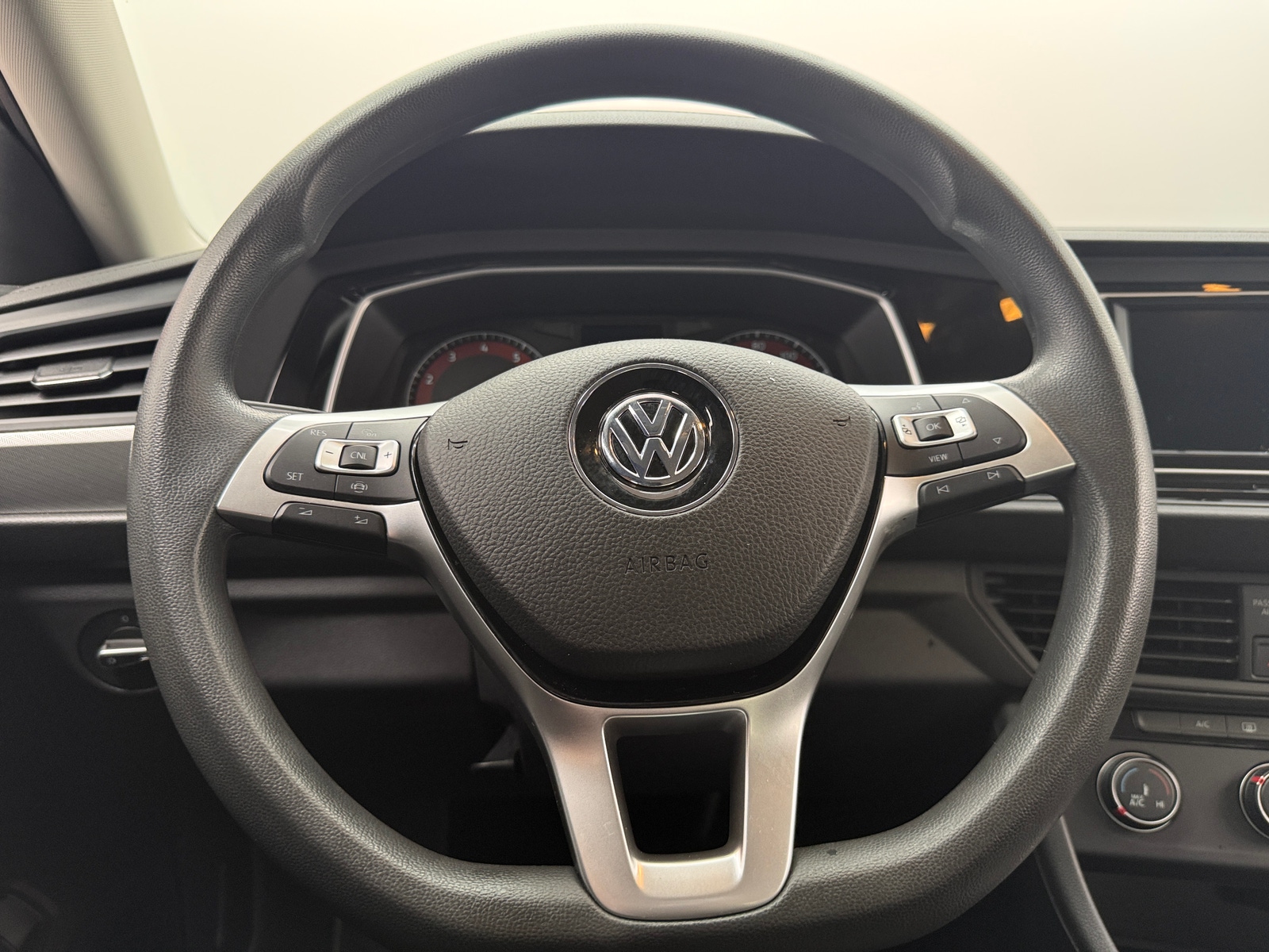 Thumbnail: 2021 Volkswagen Jetta - 5