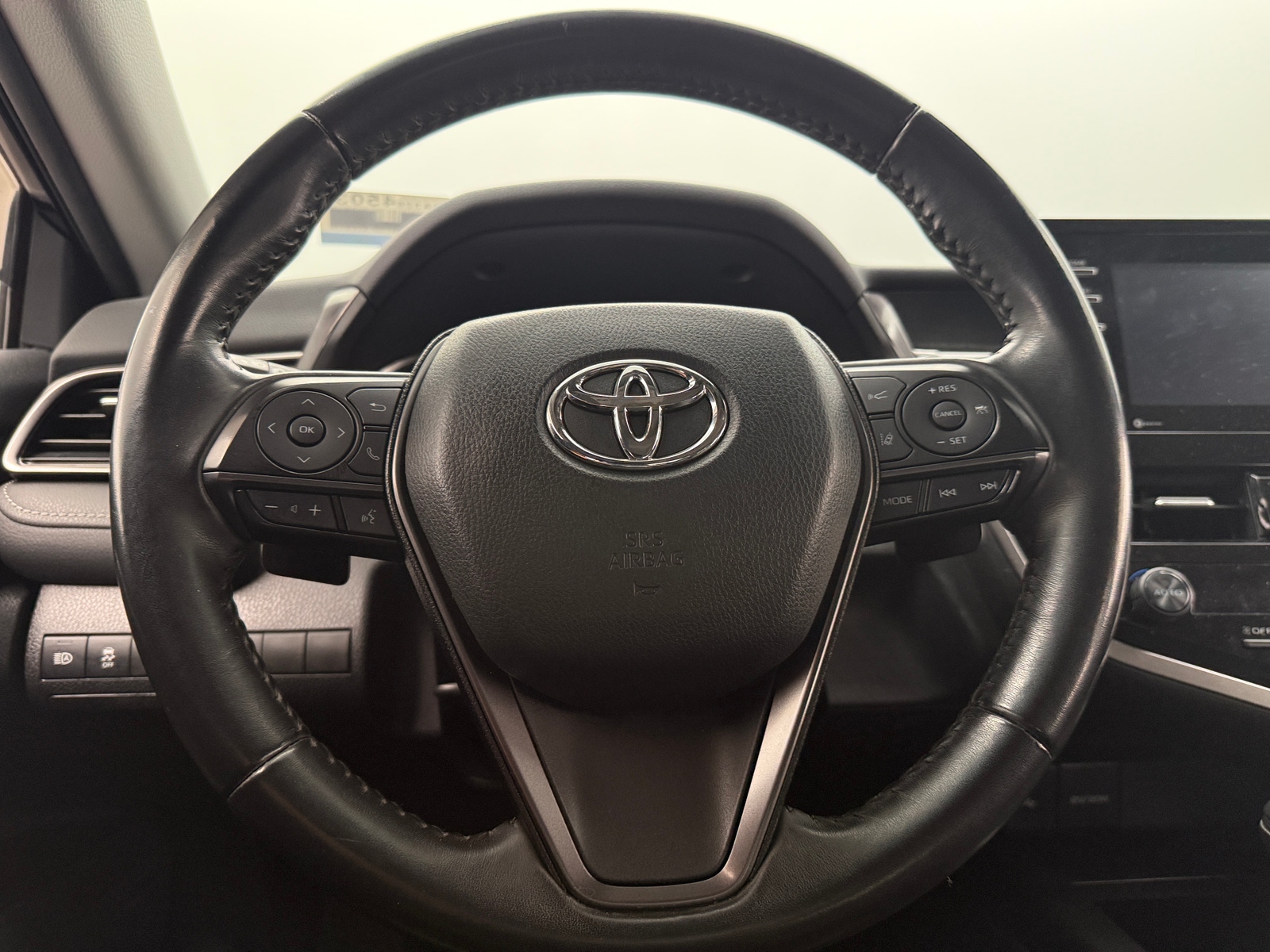 Thumbnail: 2022 Toyota Camry - 4