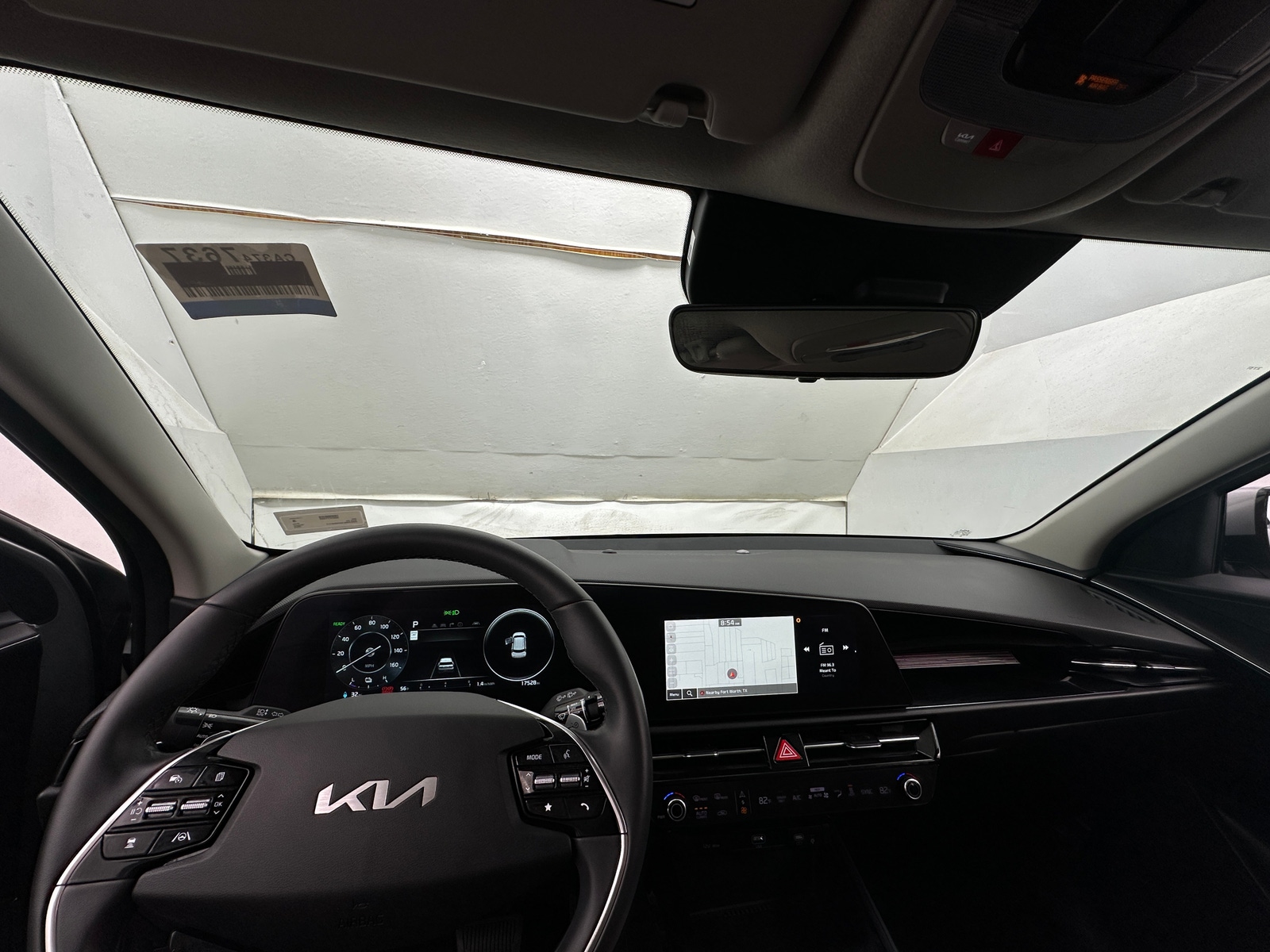 Thumbnail: 2023 Kia Niro - 2