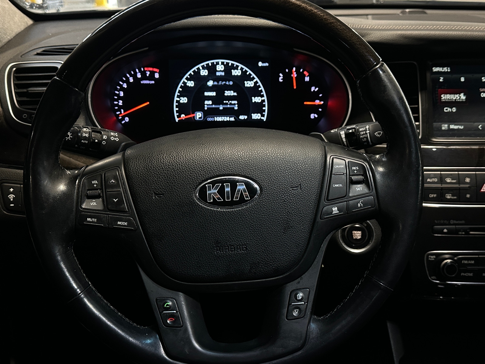 Thumbnail: 2016 Kia Cadenza - 4