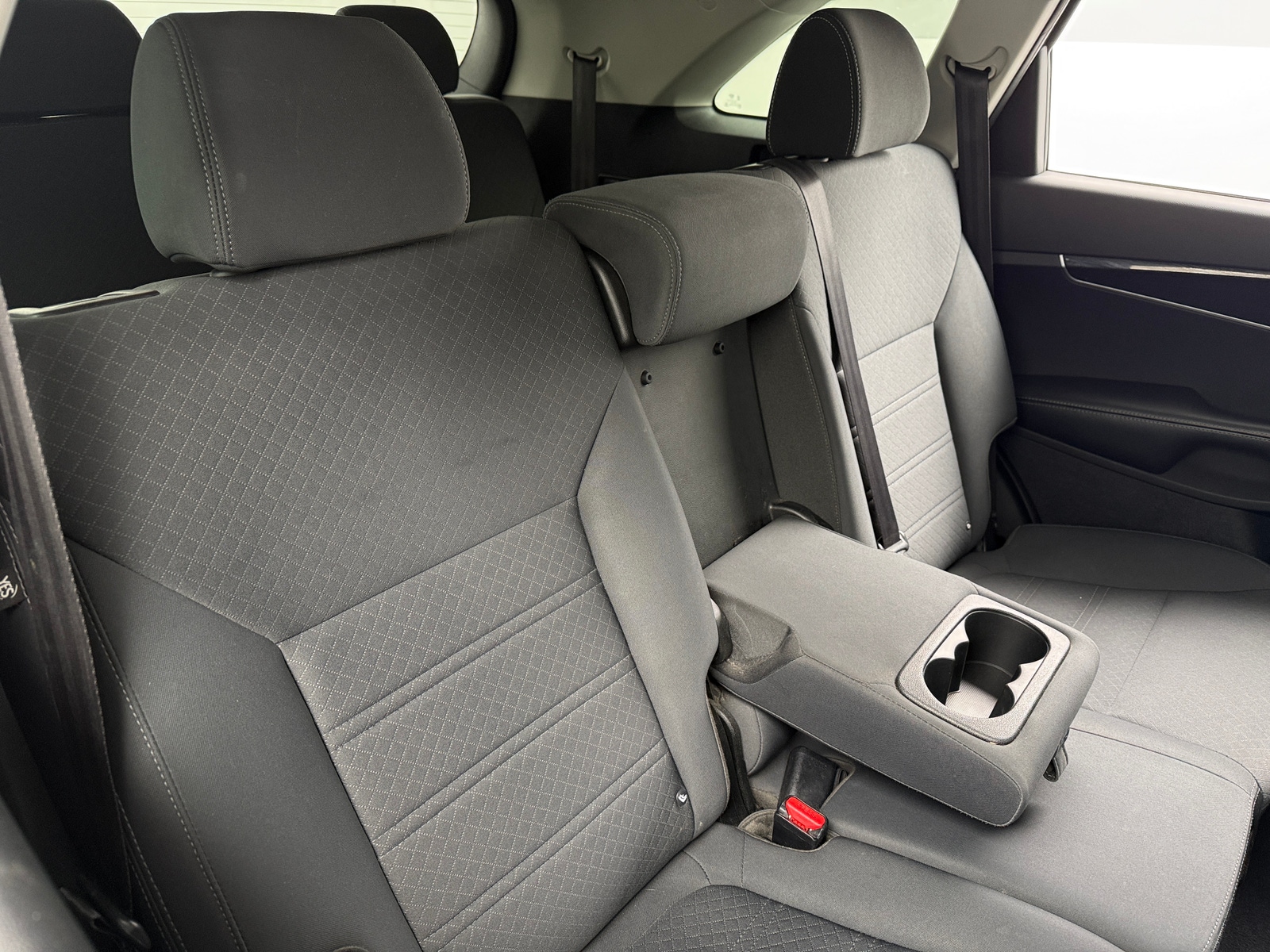 Thumbnail: 2019 Kia Sorento - 6