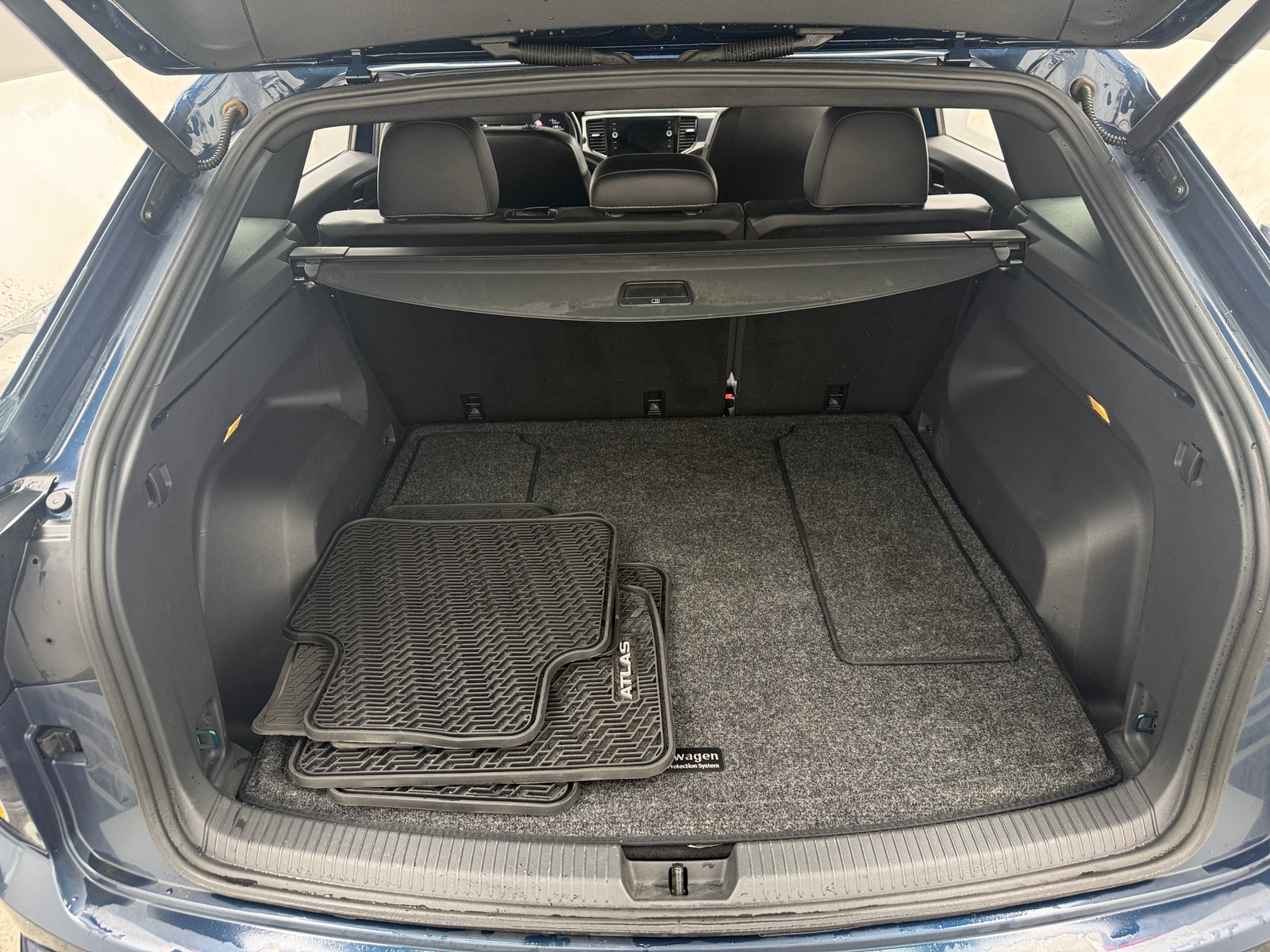 Thumbnail: 2020 Volkswagen Atlas - 6