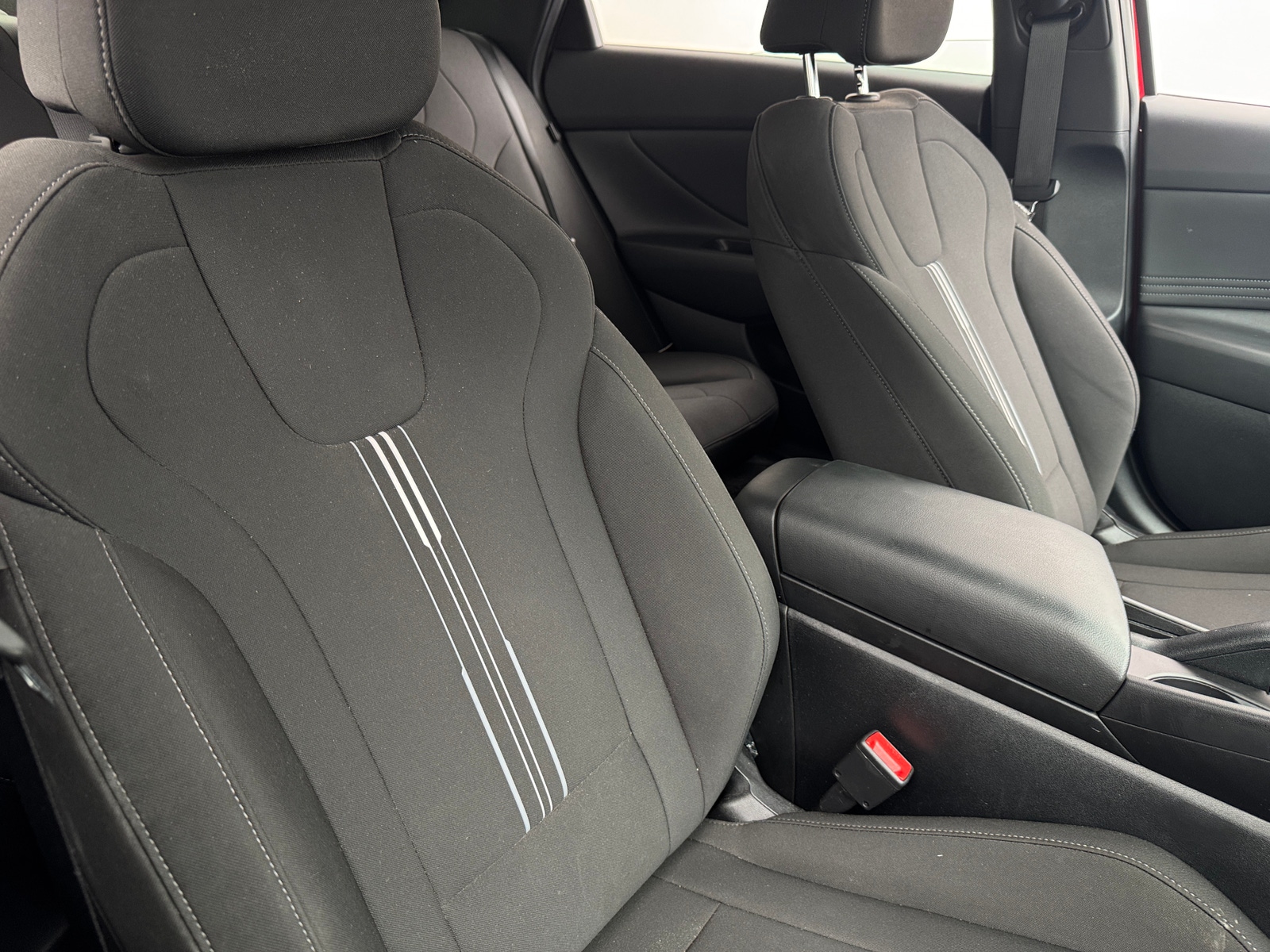 Thumbnail: 2025 Hyundai Elantra - 2