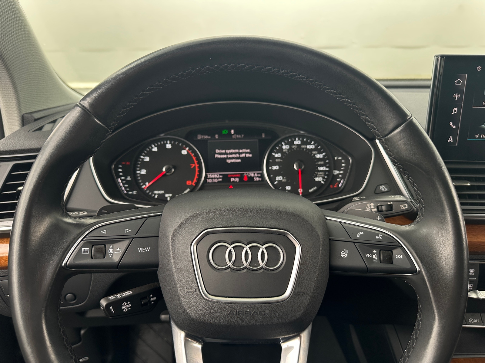 Thumbnail: 2023 Audi Q5 - 4