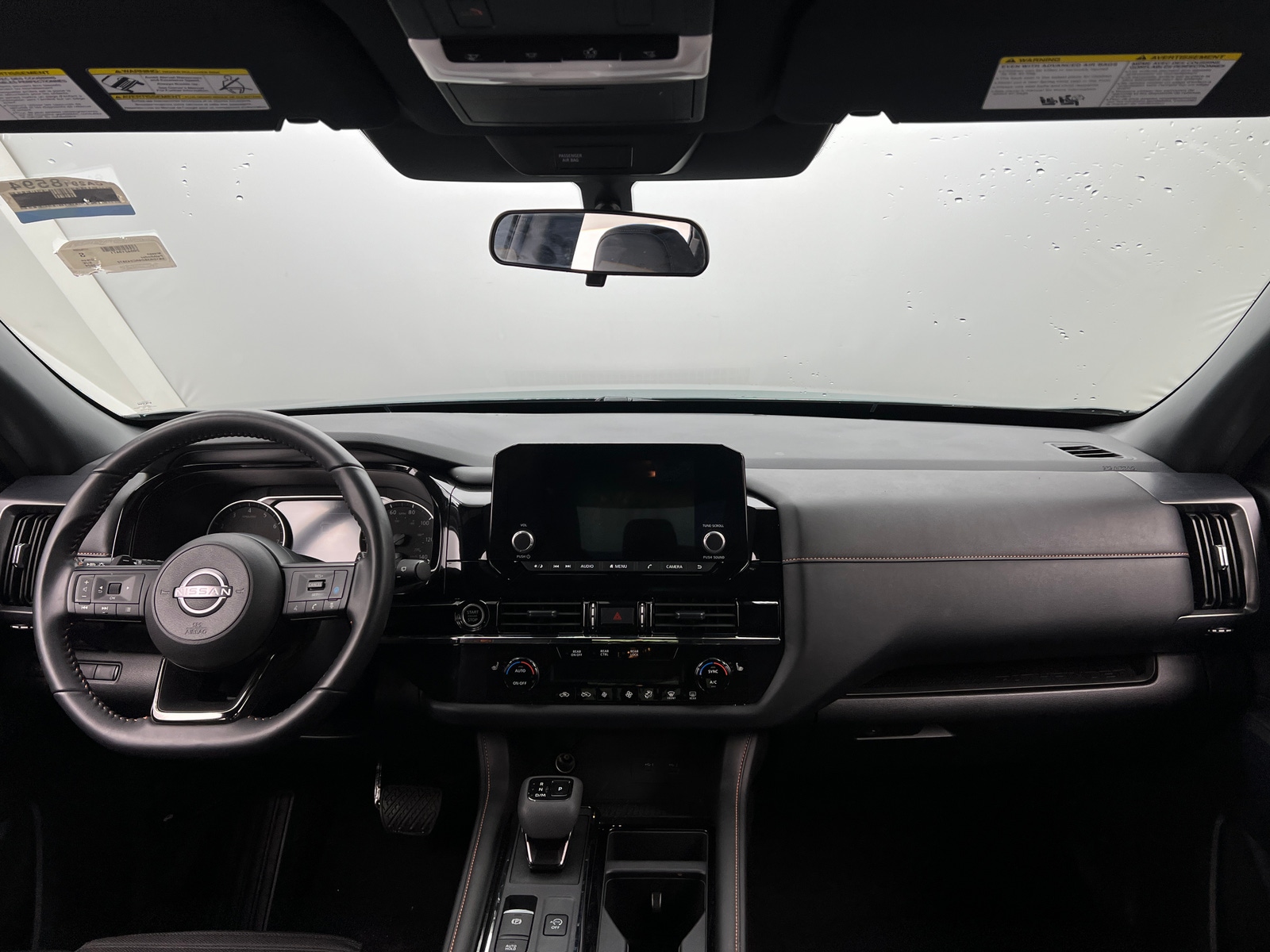 Thumbnail: 2024 Nissan Pathfinder - 2