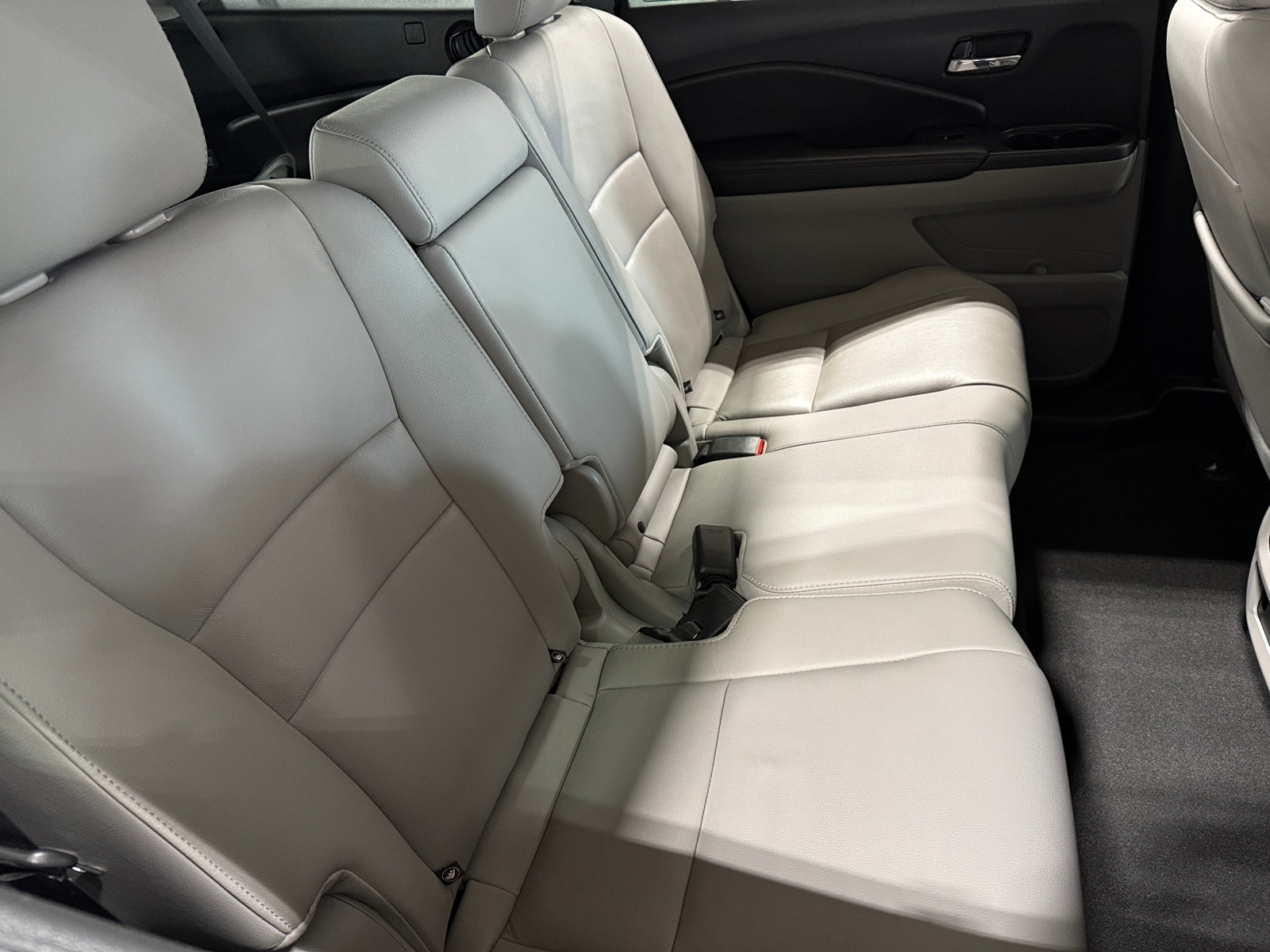 Thumbnail: 2019 Honda Pilot - 5