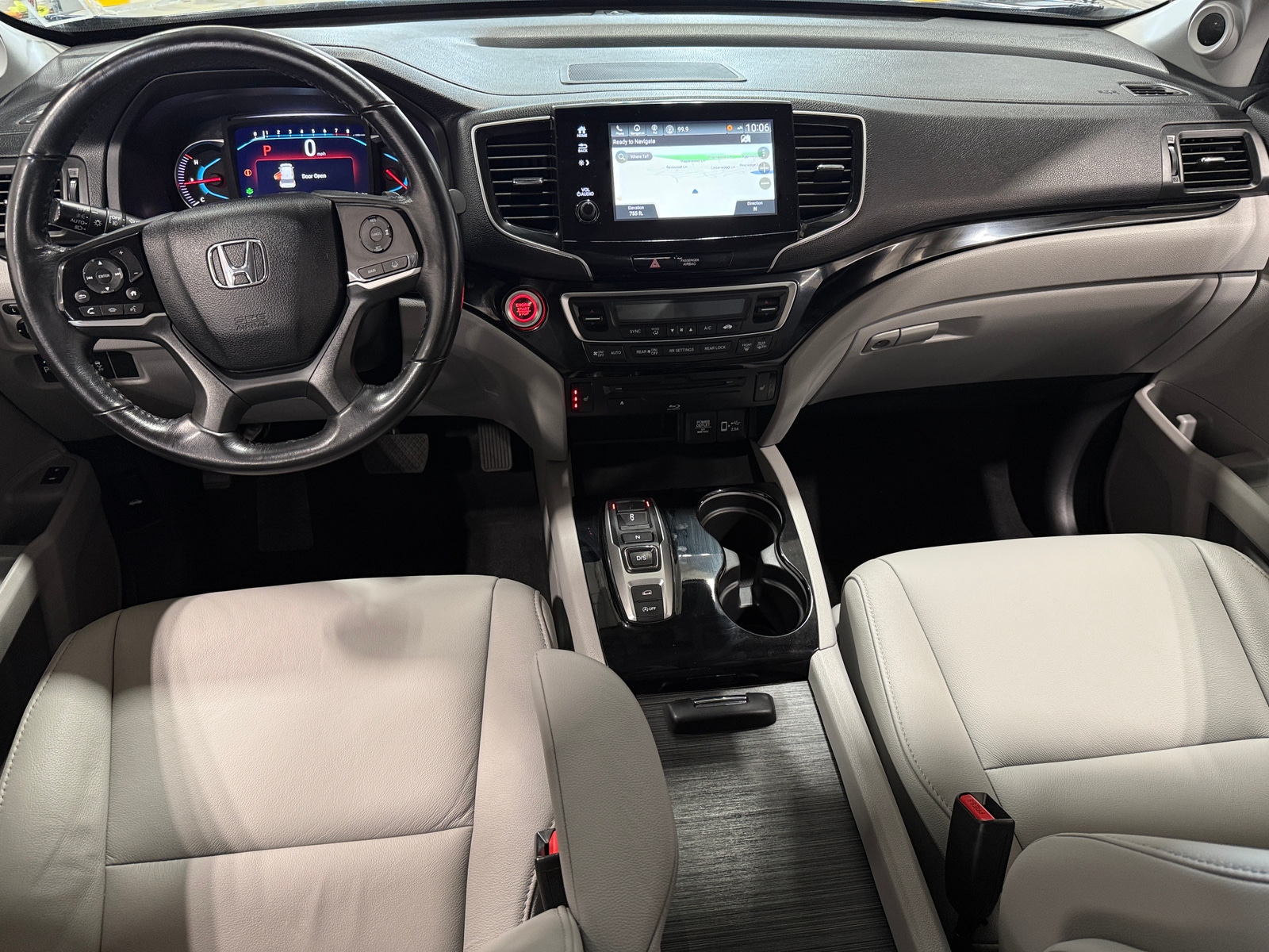 Thumbnail: 2019 Honda Pilot - 2