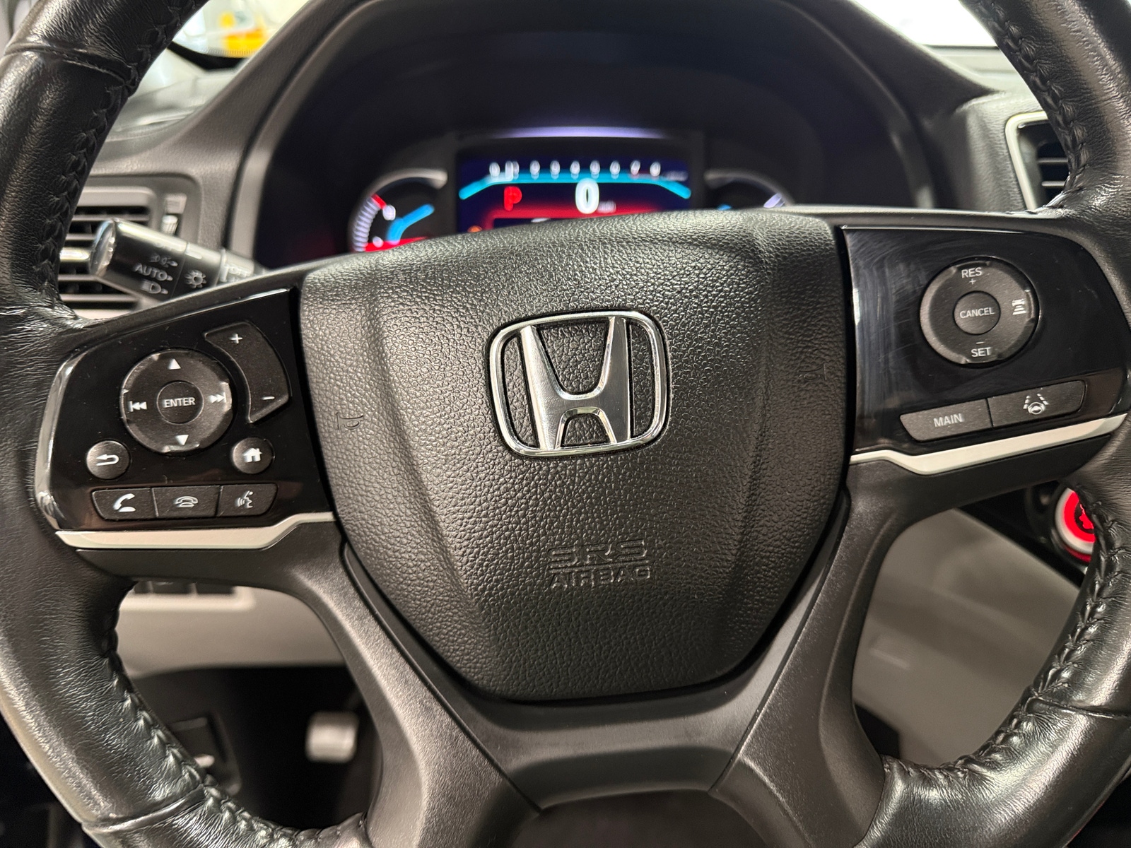 Thumbnail: 2019 Honda Pilot - 4