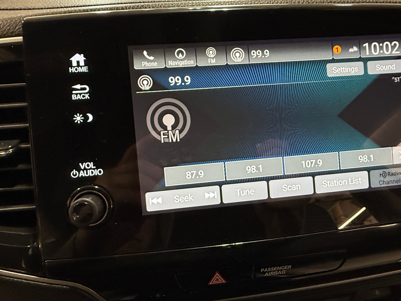 Thumbnail: 2019 Honda Pilot - 3