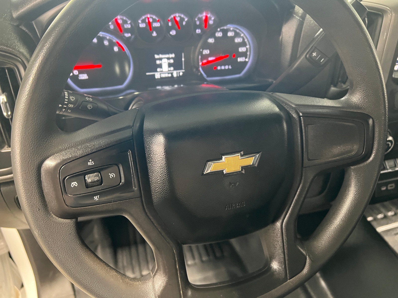 Thumbnail: 2021 Chevrolet Silverado 1500 - 5