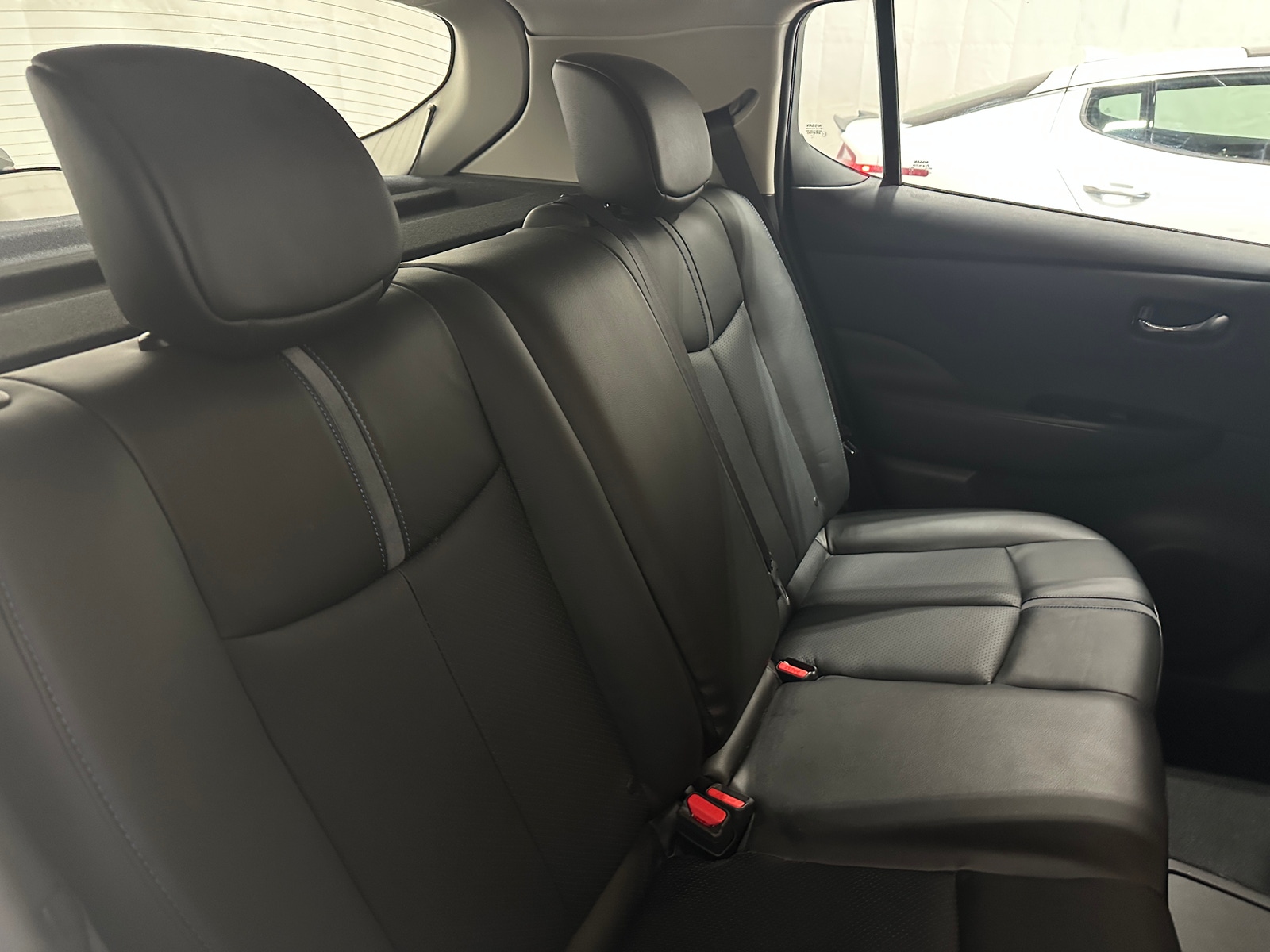 Thumbnail: 2018 Nissan Leaf - 5