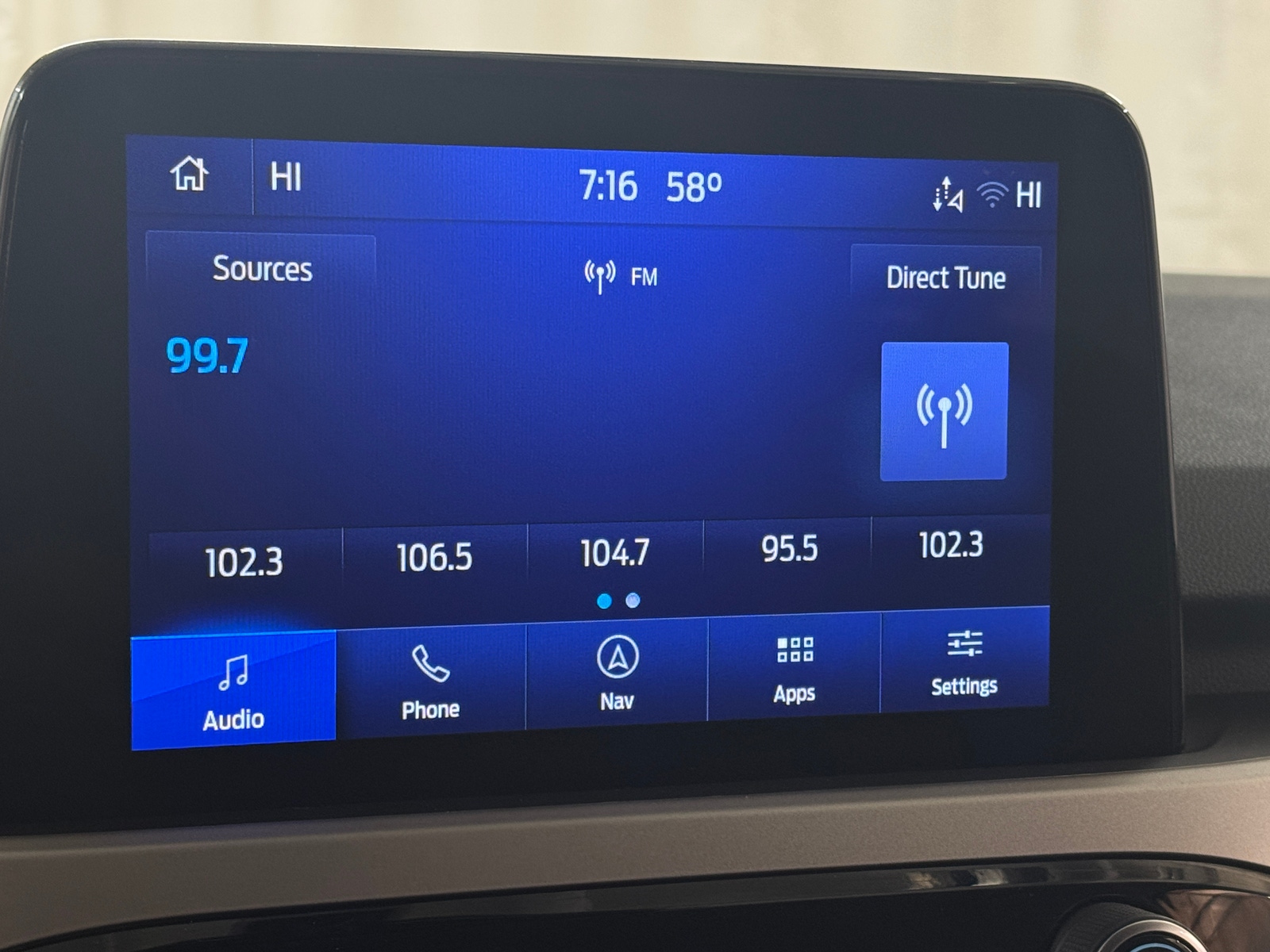 Thumbnail: 2022 Ford Escape - 4