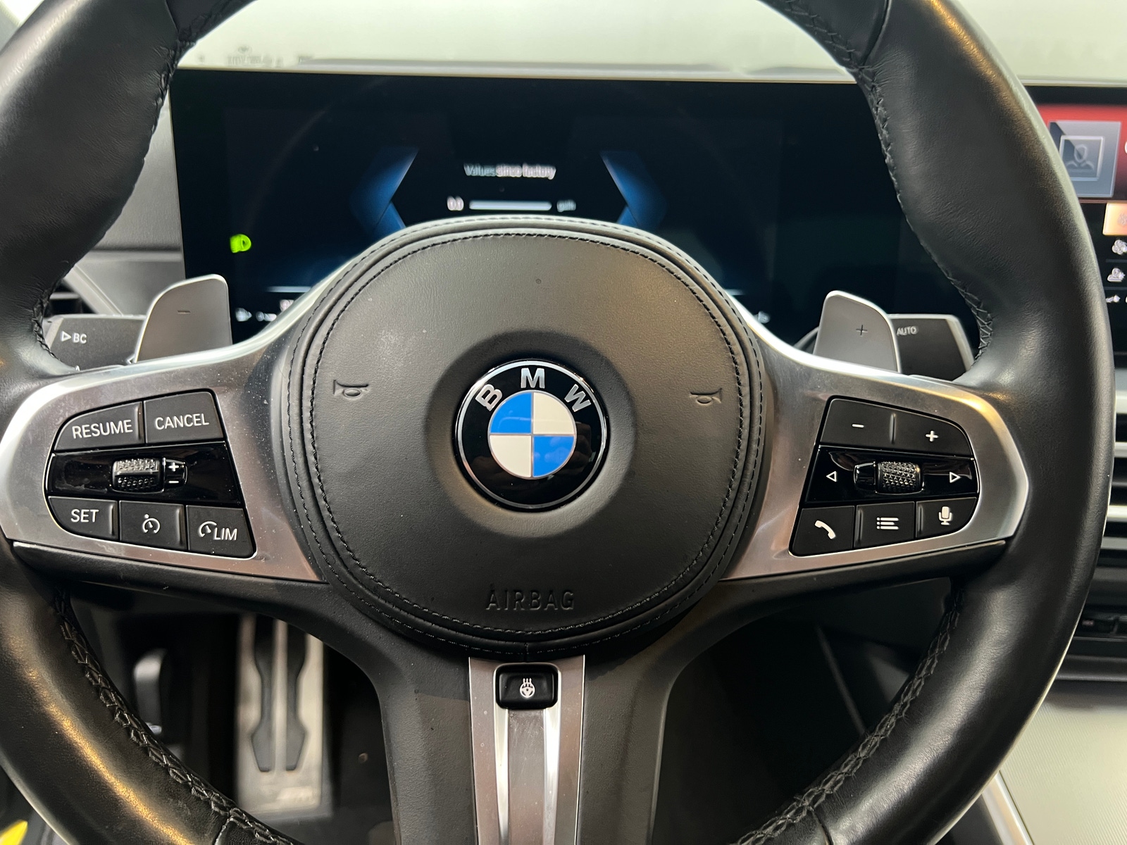 Thumbnail: 2023 BMW 3 Series - 4