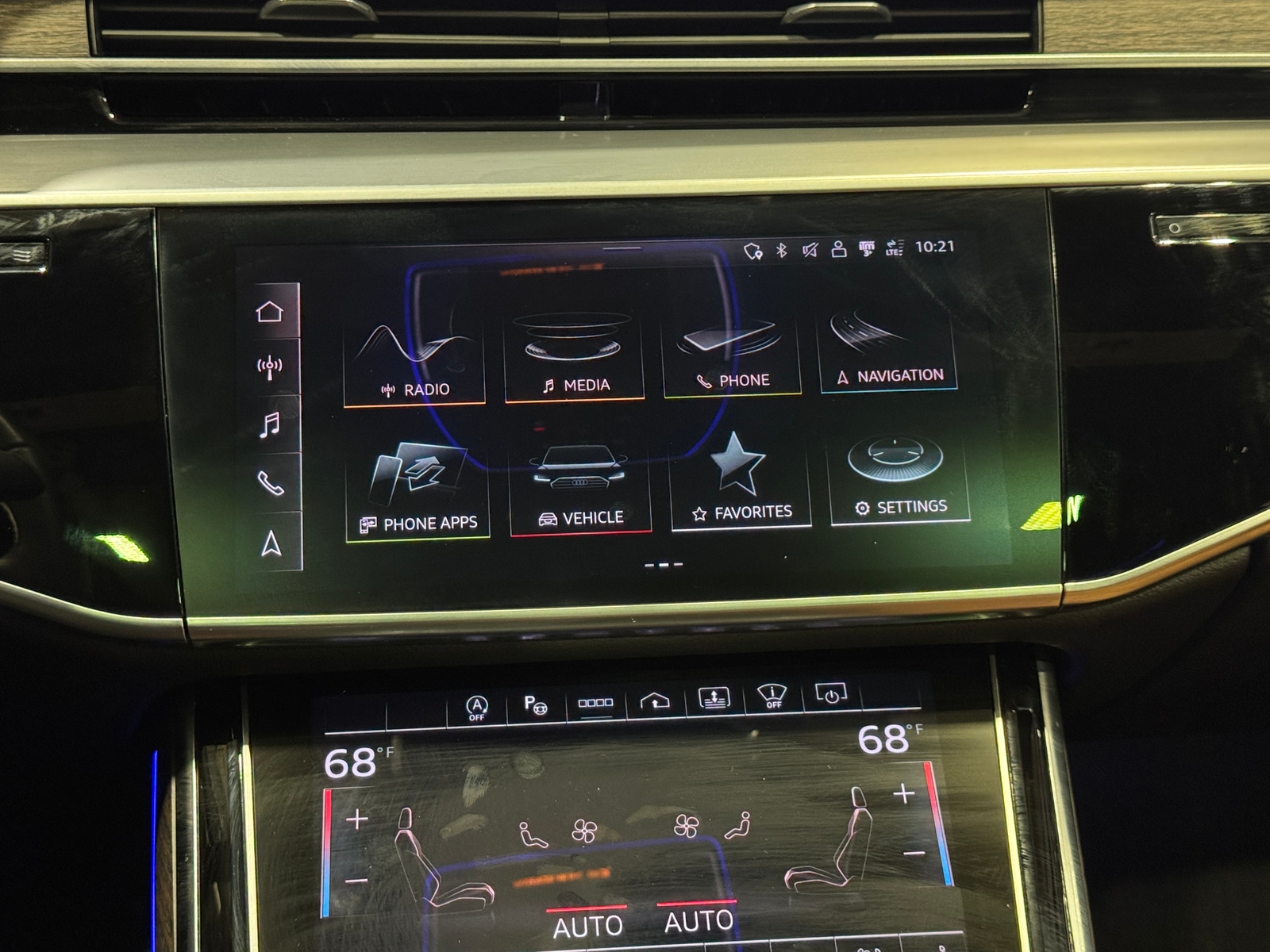 Thumbnail: 2023 Audi A8 - 3