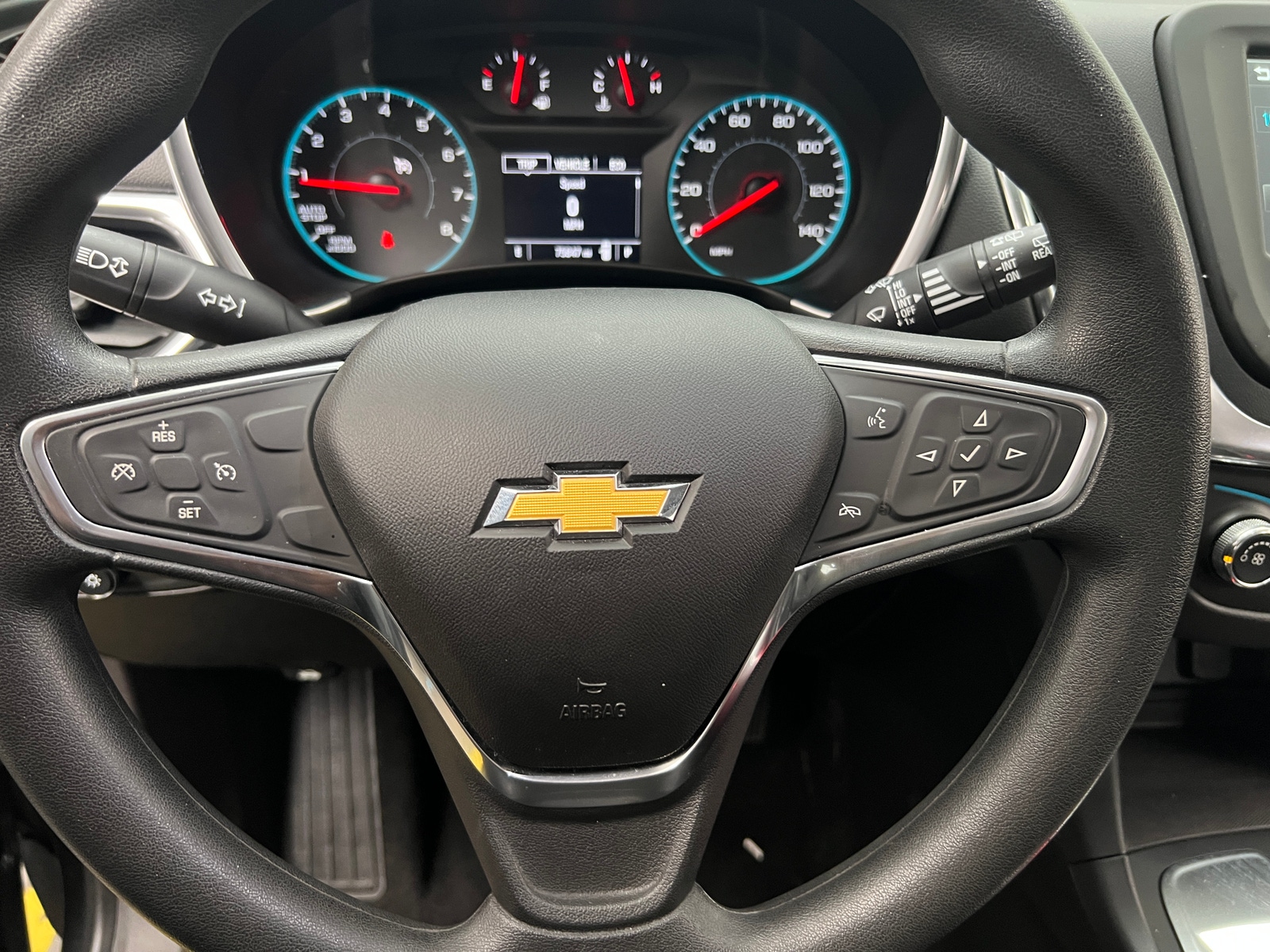 Thumbnail: 2018 Chevrolet Equinox - 5