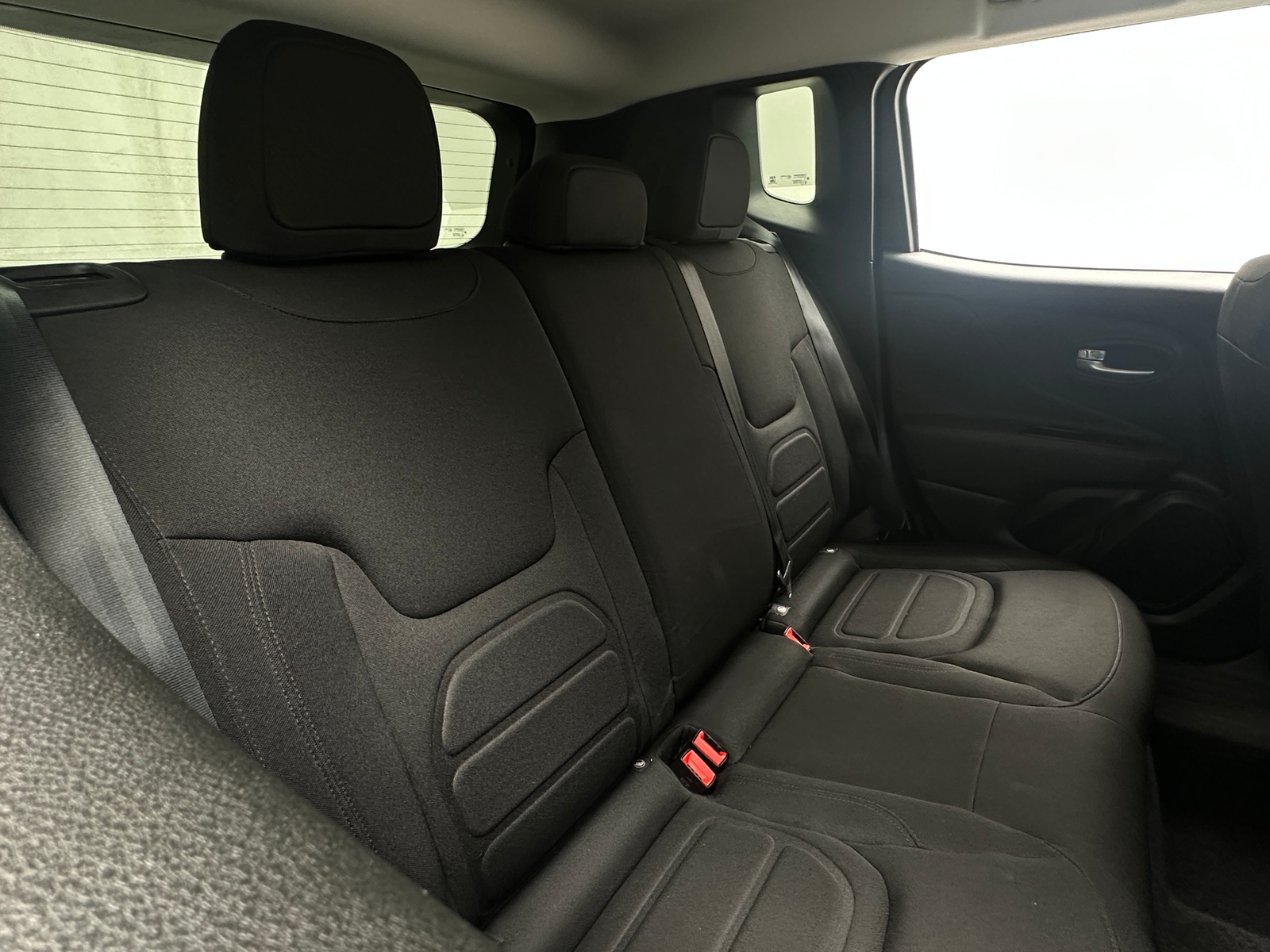 Thumbnail: 2022 Jeep Renegade - 6