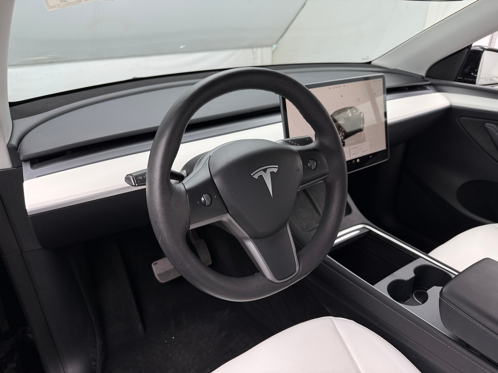 Thumbnail: 2023 Tesla Model Y - 5
