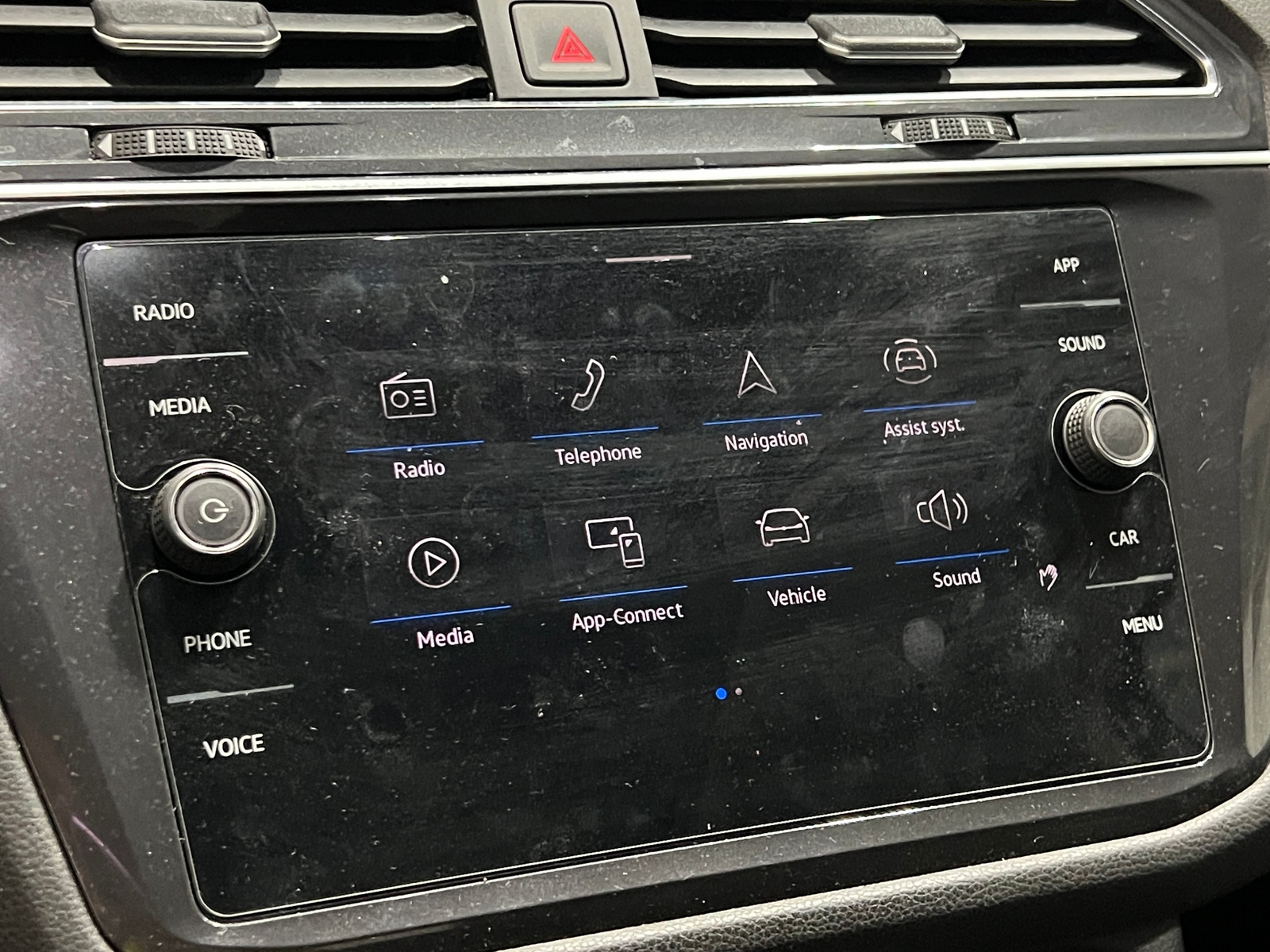 Thumbnail: 2021 Volkswagen Tiguan - 3