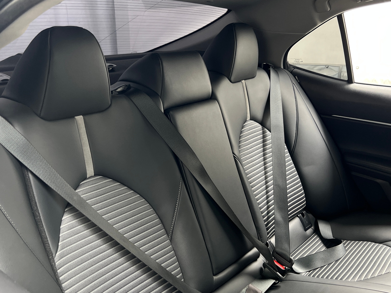 Thumbnail: 2023 Toyota Camry - 6