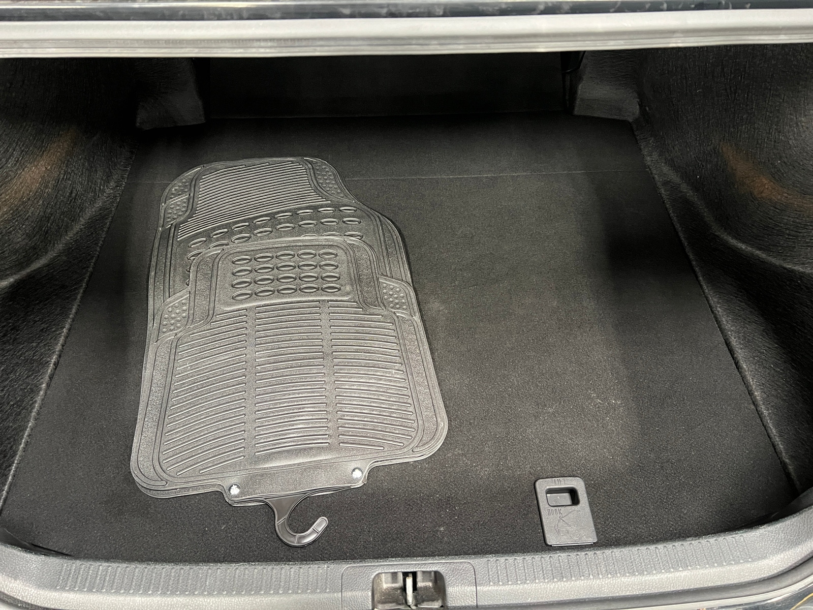 Thumbnail: 2023 Toyota Camry - 7