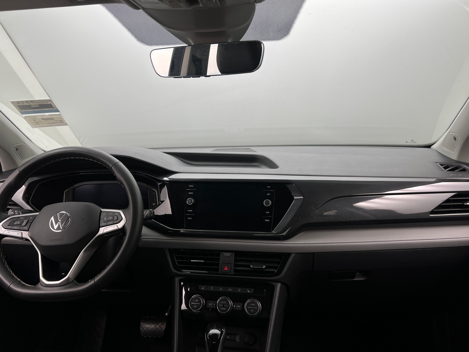 Thumbnail: 2024 Volkswagen Taos - 2