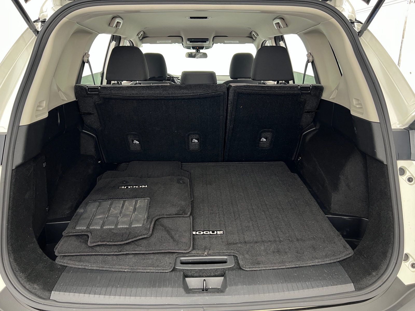 Thumbnail: 2023 Nissan Rogue - 7