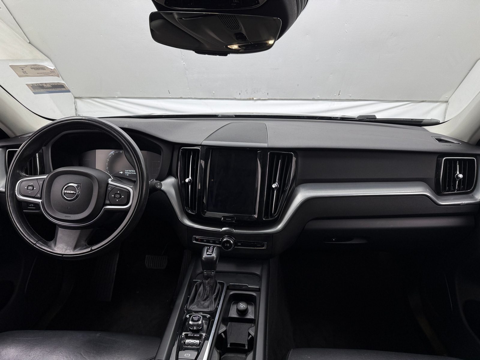 Thumbnail: 2019 Volvo XC60 - 2