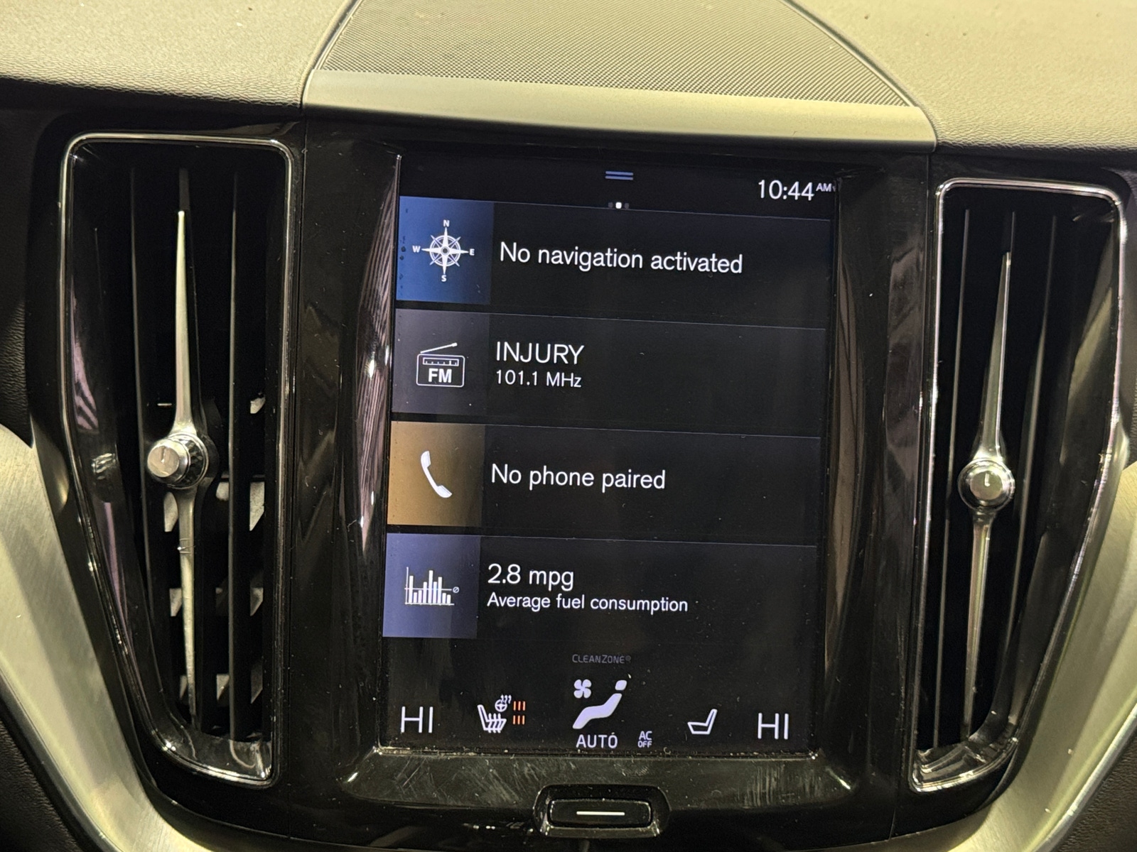 Thumbnail: 2019 Volvo XC60 - 3