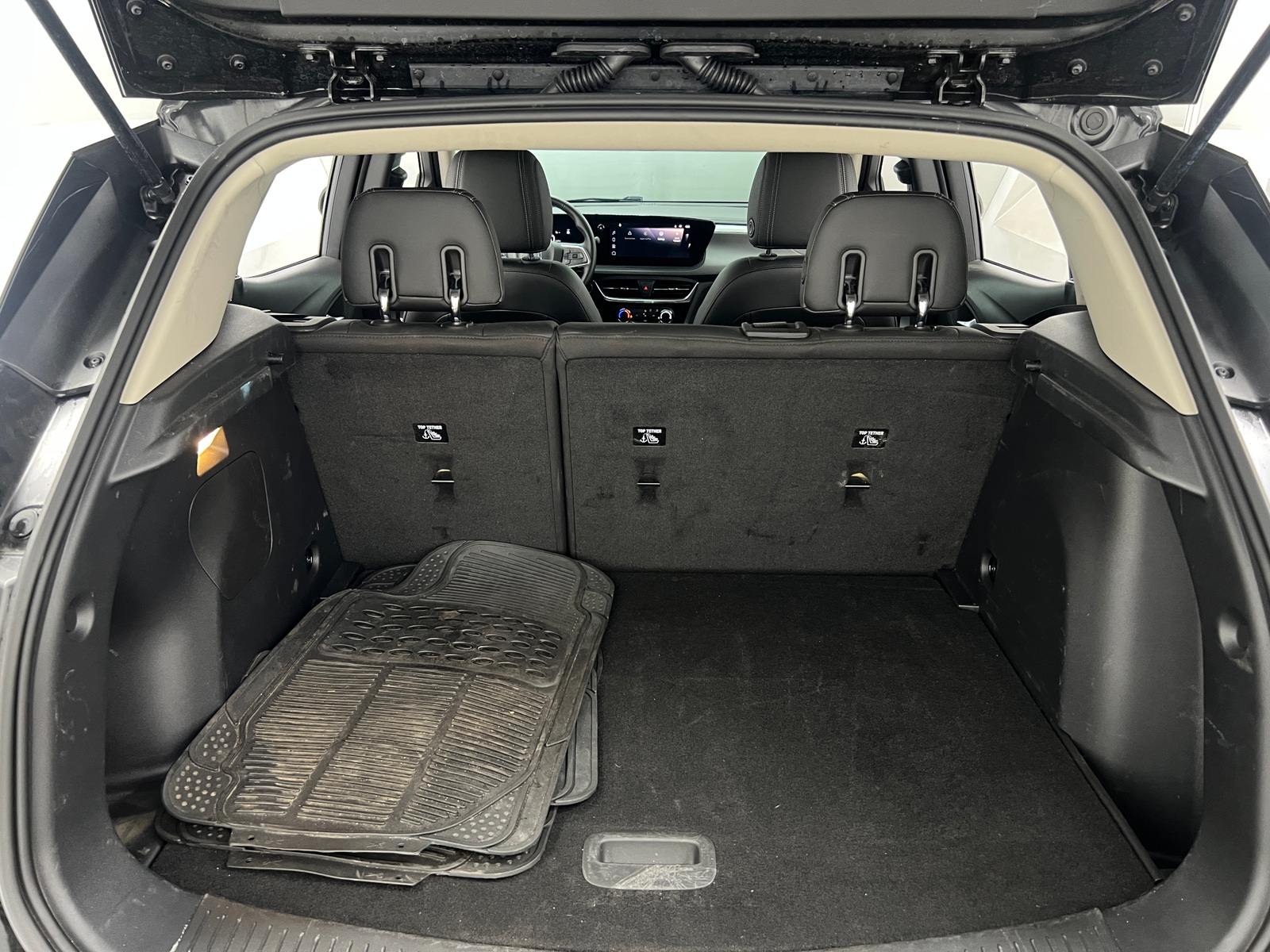 Thumbnail: 2024 Buick Encore GX - 6