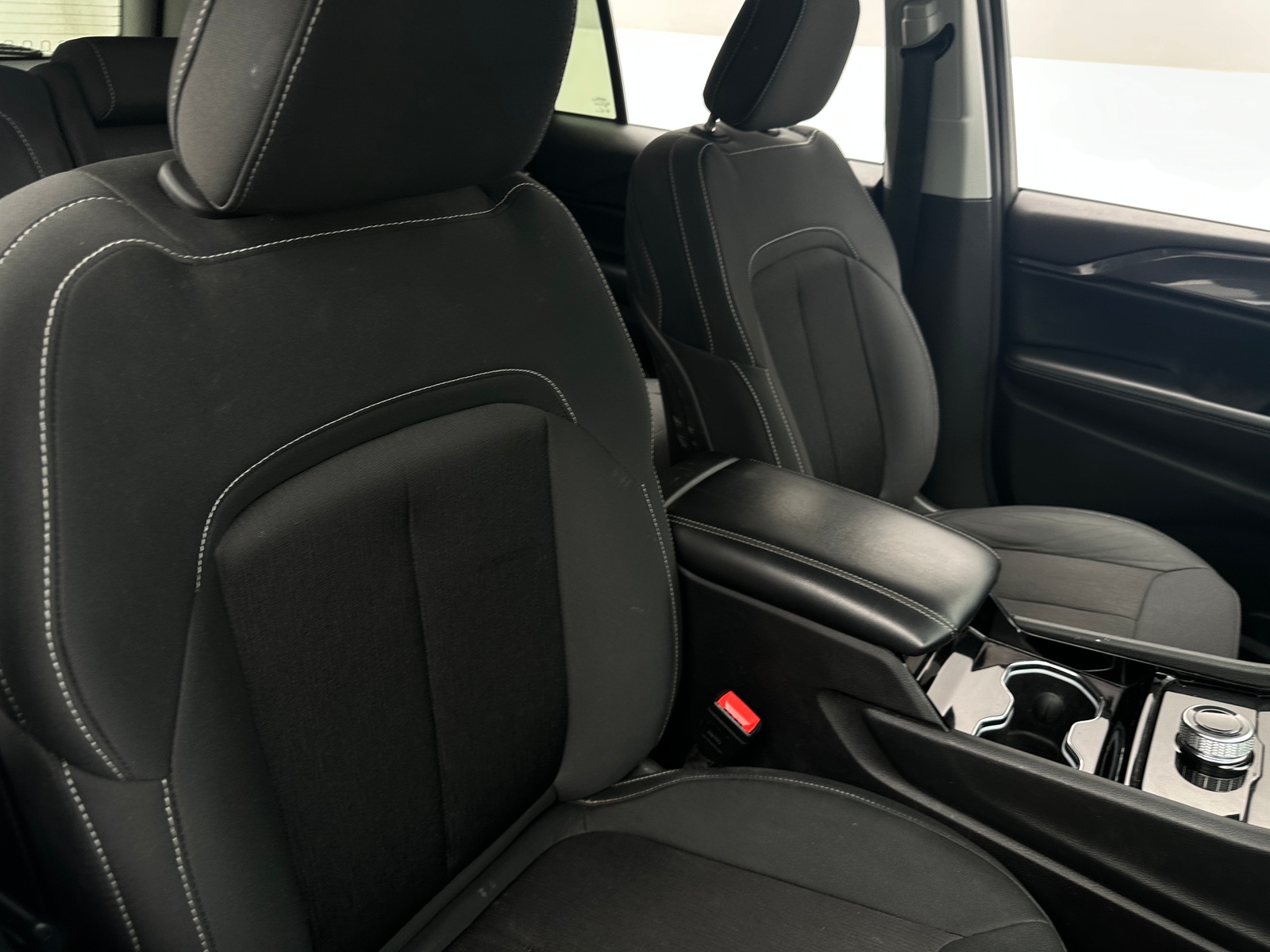 Thumbnail: 2023 Jeep Grand Cherokee - 2