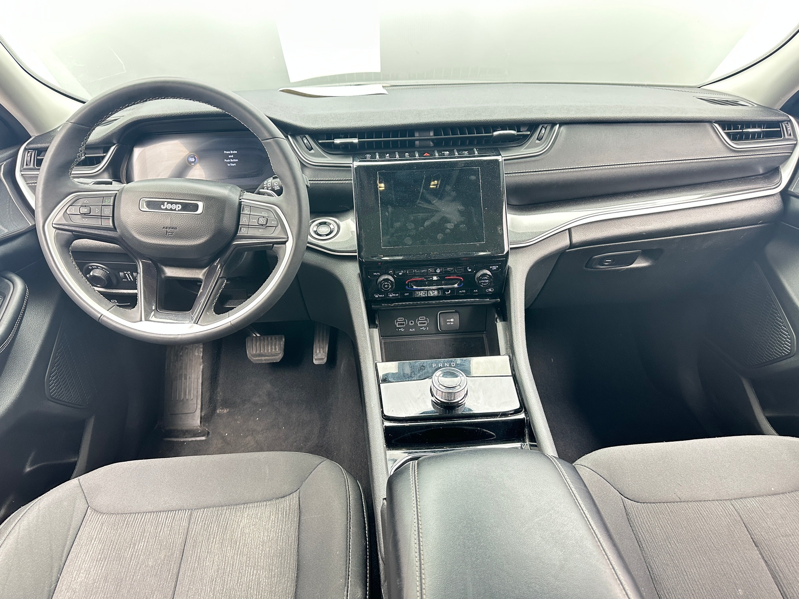 Thumbnail: 2023 Jeep Grand Cherokee - 3