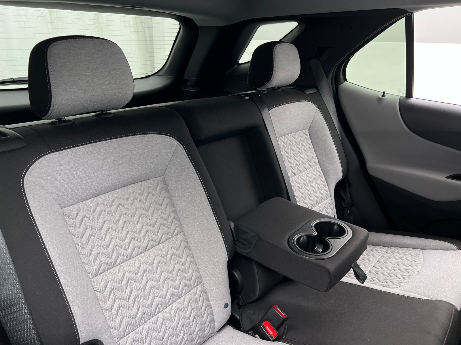 Thumbnail: 2024 Chevrolet Equinox - 6