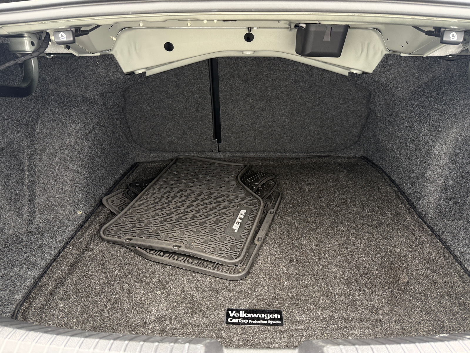 Thumbnail: 2023 Volkswagen Jetta - 7