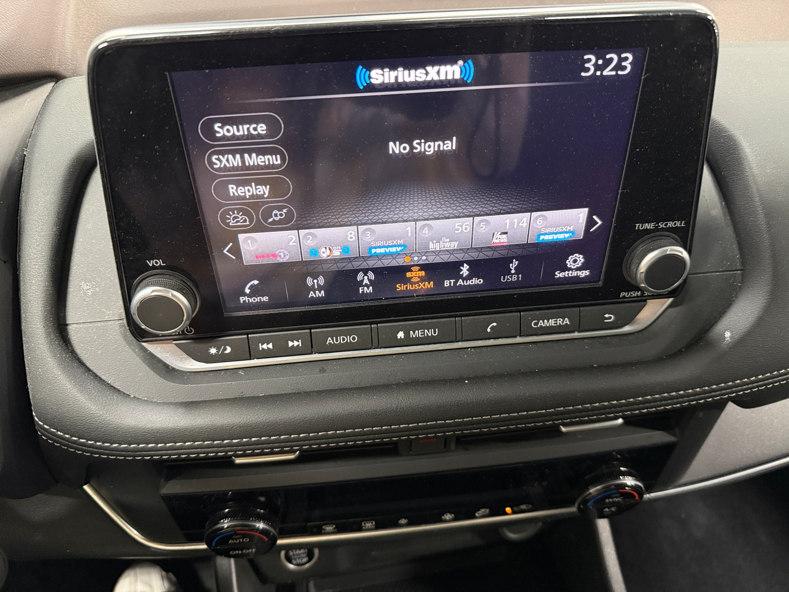 Thumbnail: 2023 Nissan Rogue - 4