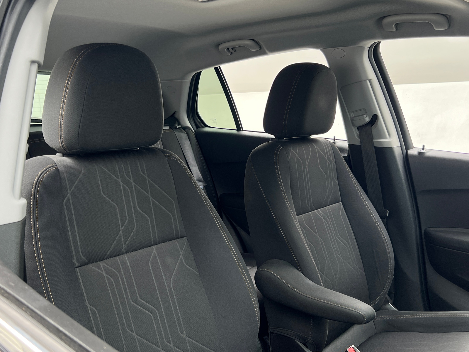 Thumbnail: 2020 Chevrolet Trax - 2