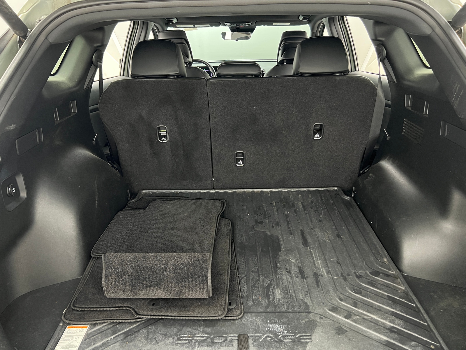 Thumbnail: 2023 Kia Sportage - 6