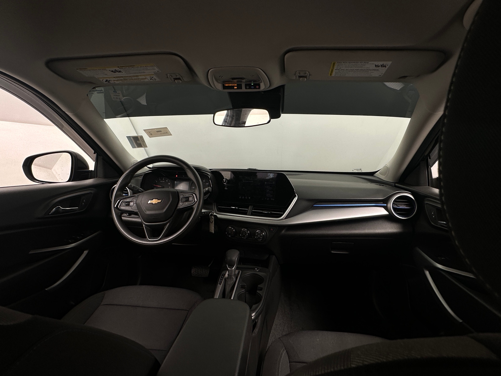 Thumbnail: 2025 Chevrolet Trax - 3