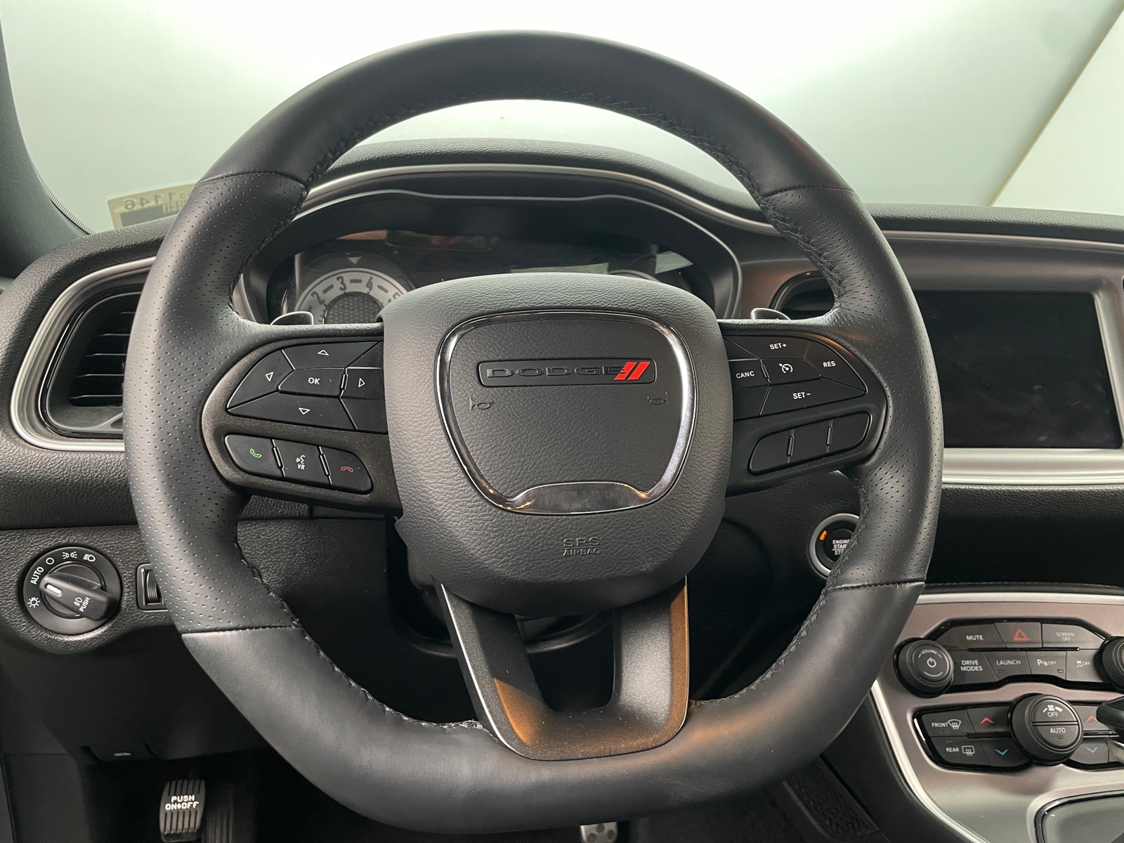 Thumbnail: 2022 Dodge Challenger - 4