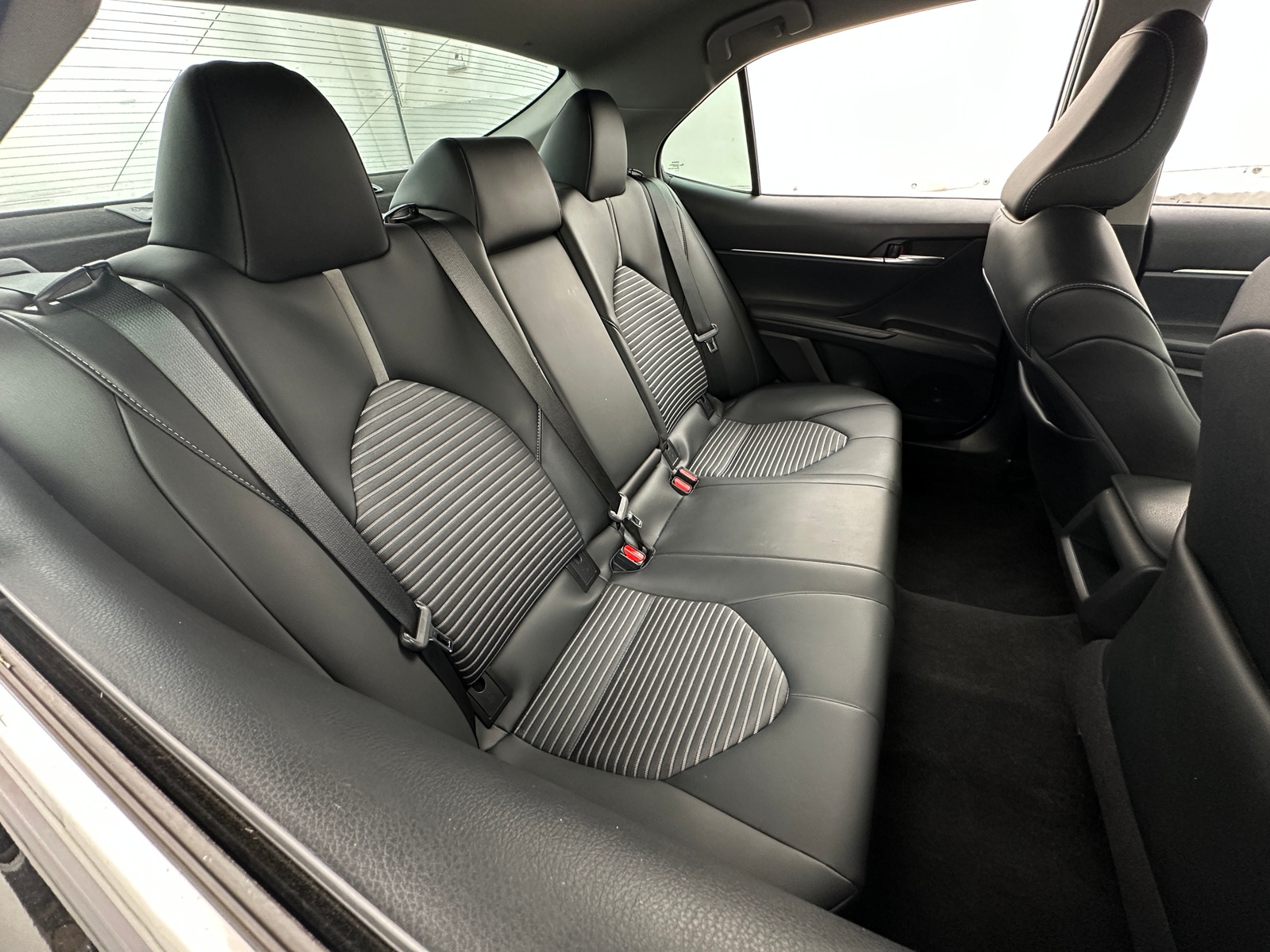 Thumbnail: 2021 Toyota Camry - 5